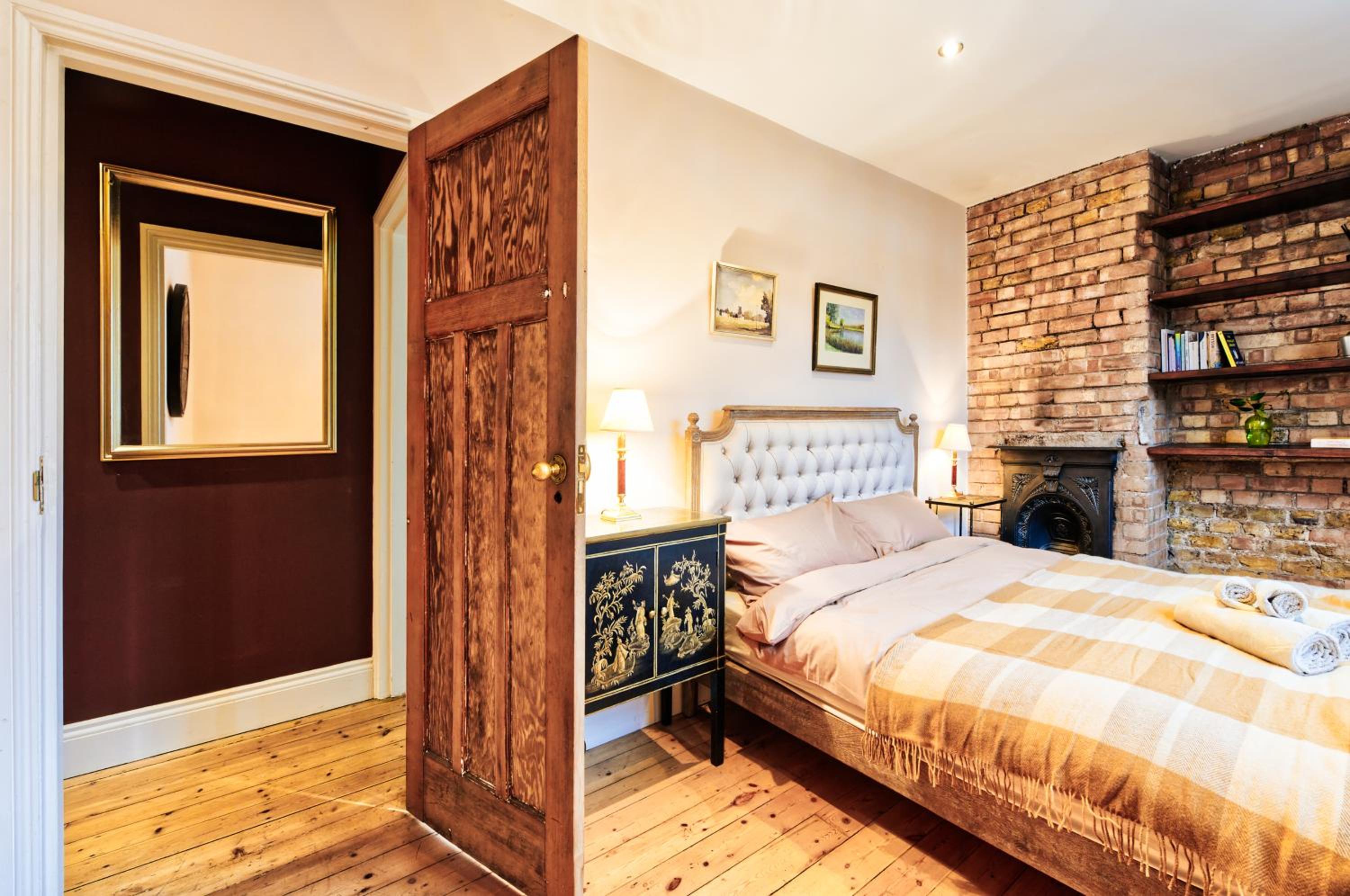 Leafy Notting Hill Cottage