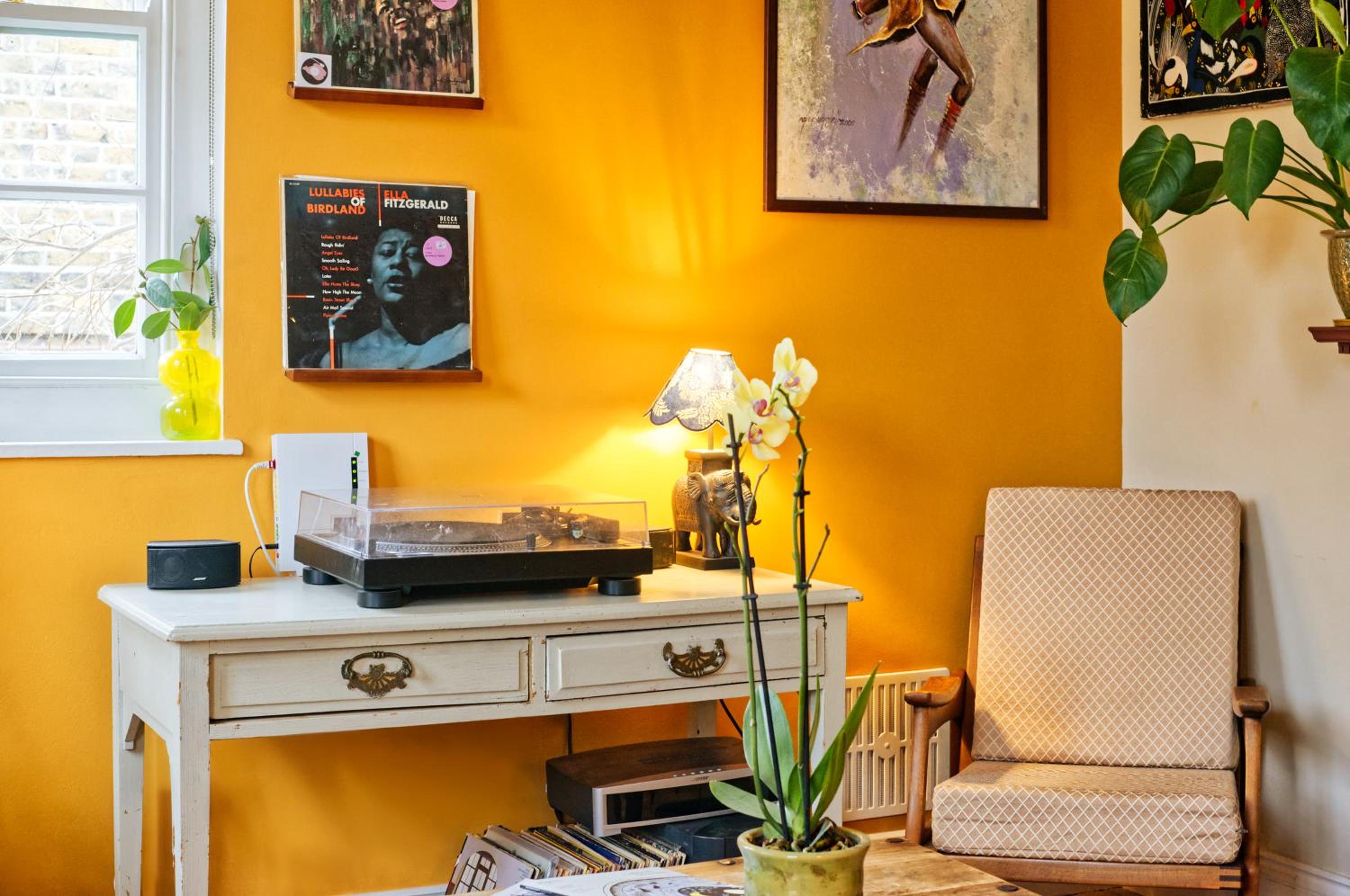 Leafy Notting Hill Cottage