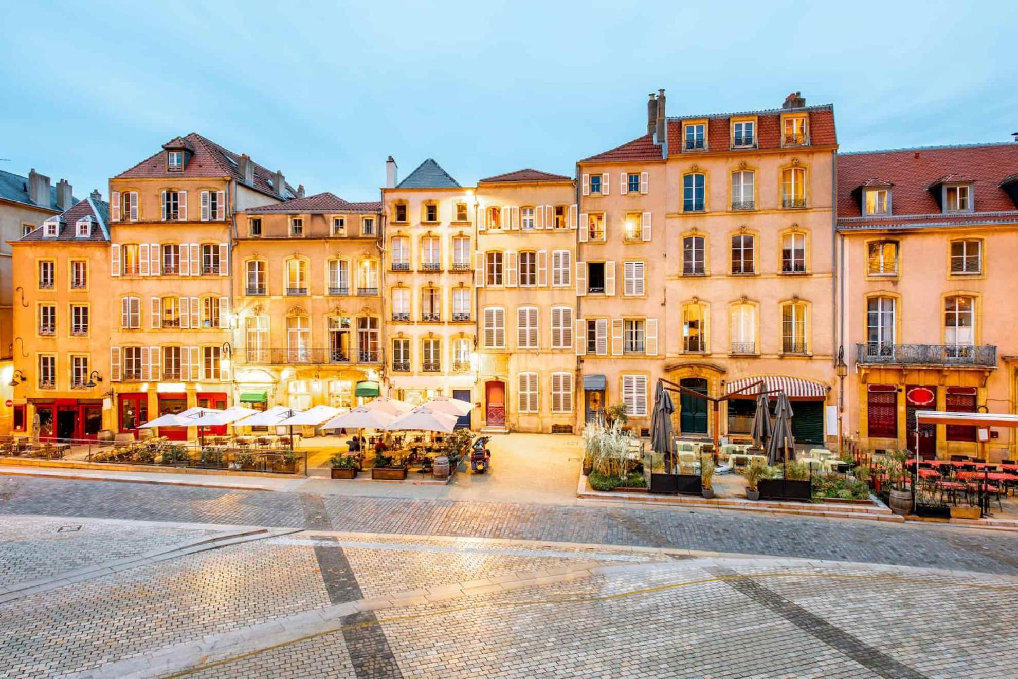 Metz Vacations - Ibis Styles Metz Centre Gare - Property Image 6