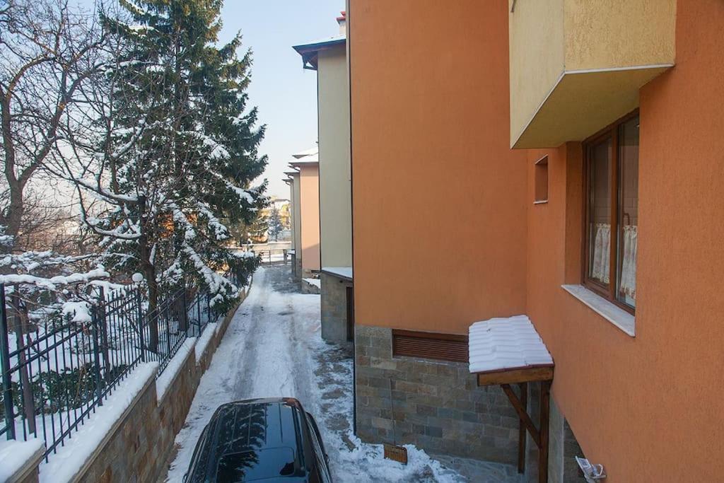 Boutique house close to the Residency