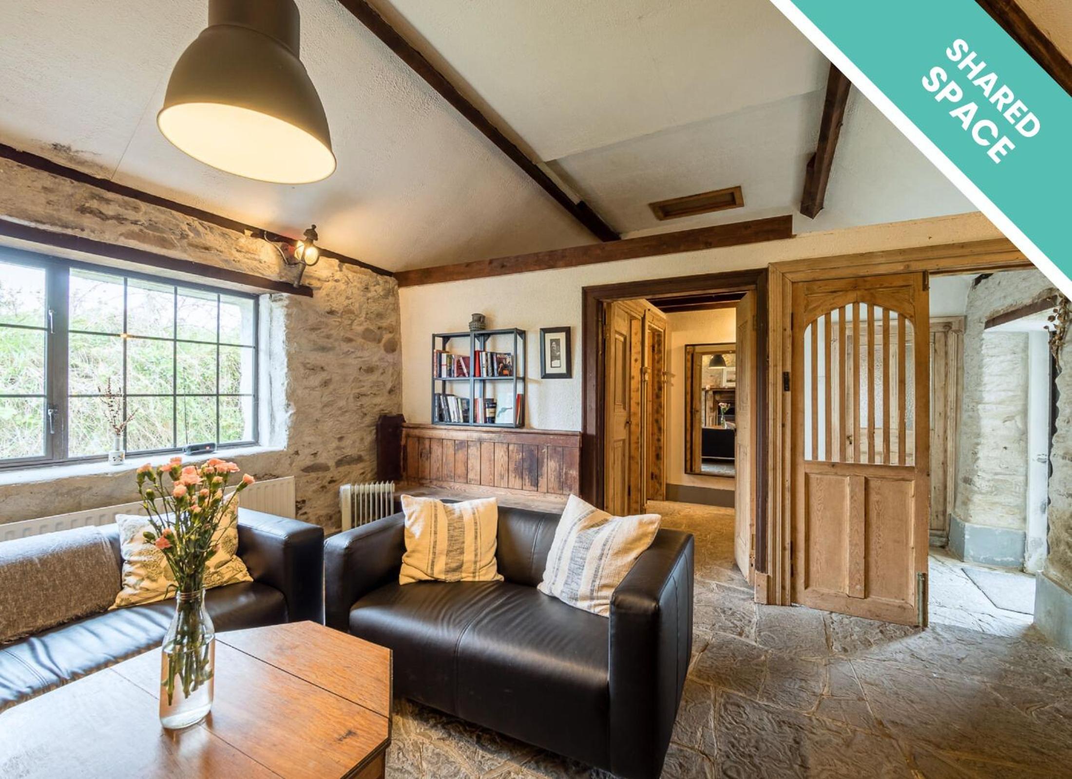 Ventry Farm - Shamrock Cottage by Trident Holiday Homes