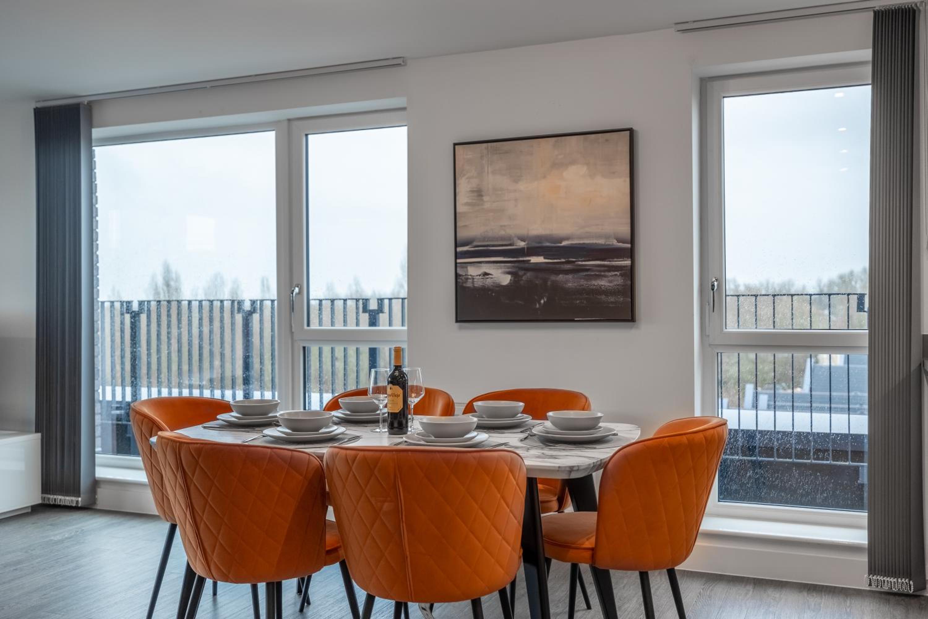 Penthouse-Central-Free parking