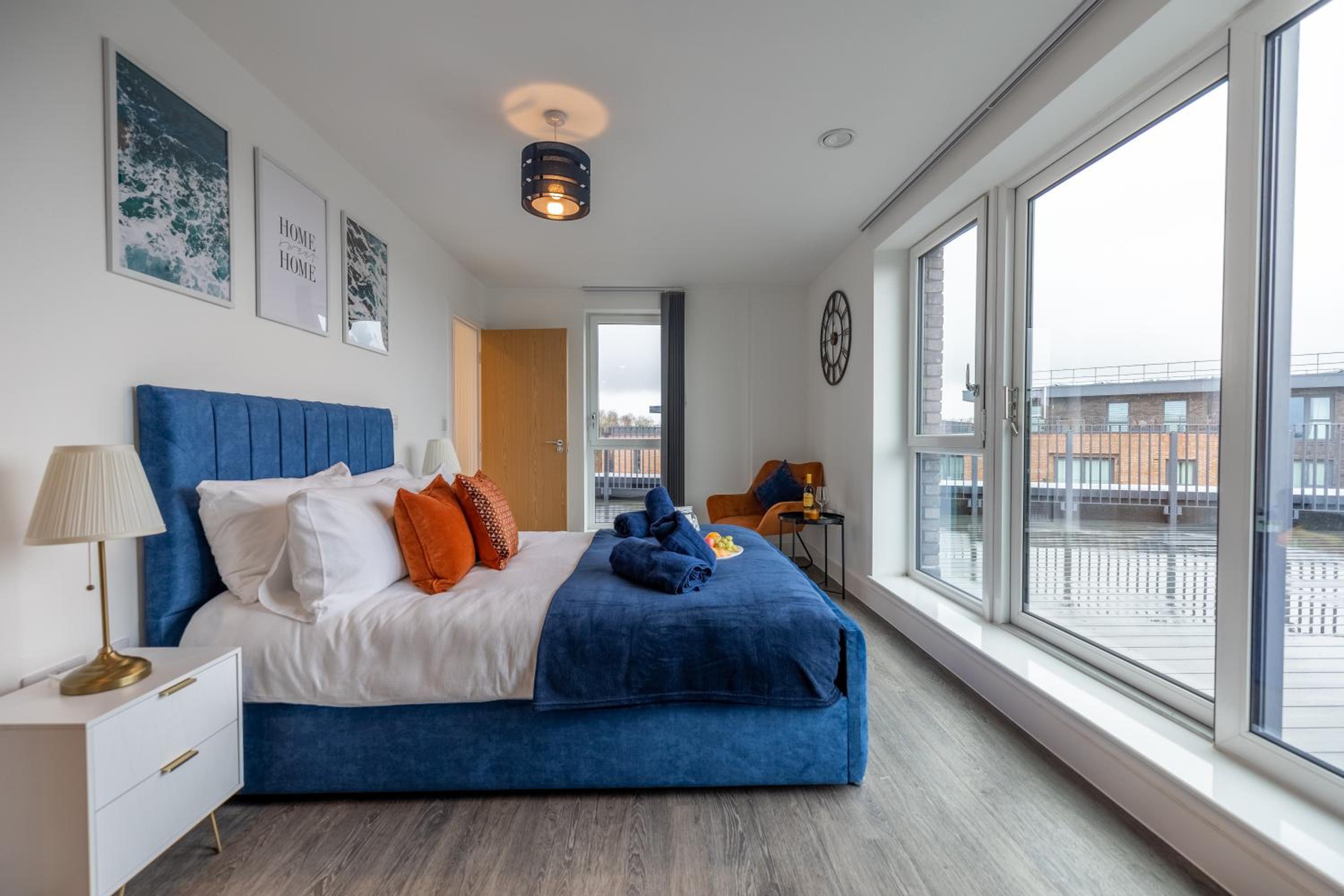 Penthouse-Central-Free parking