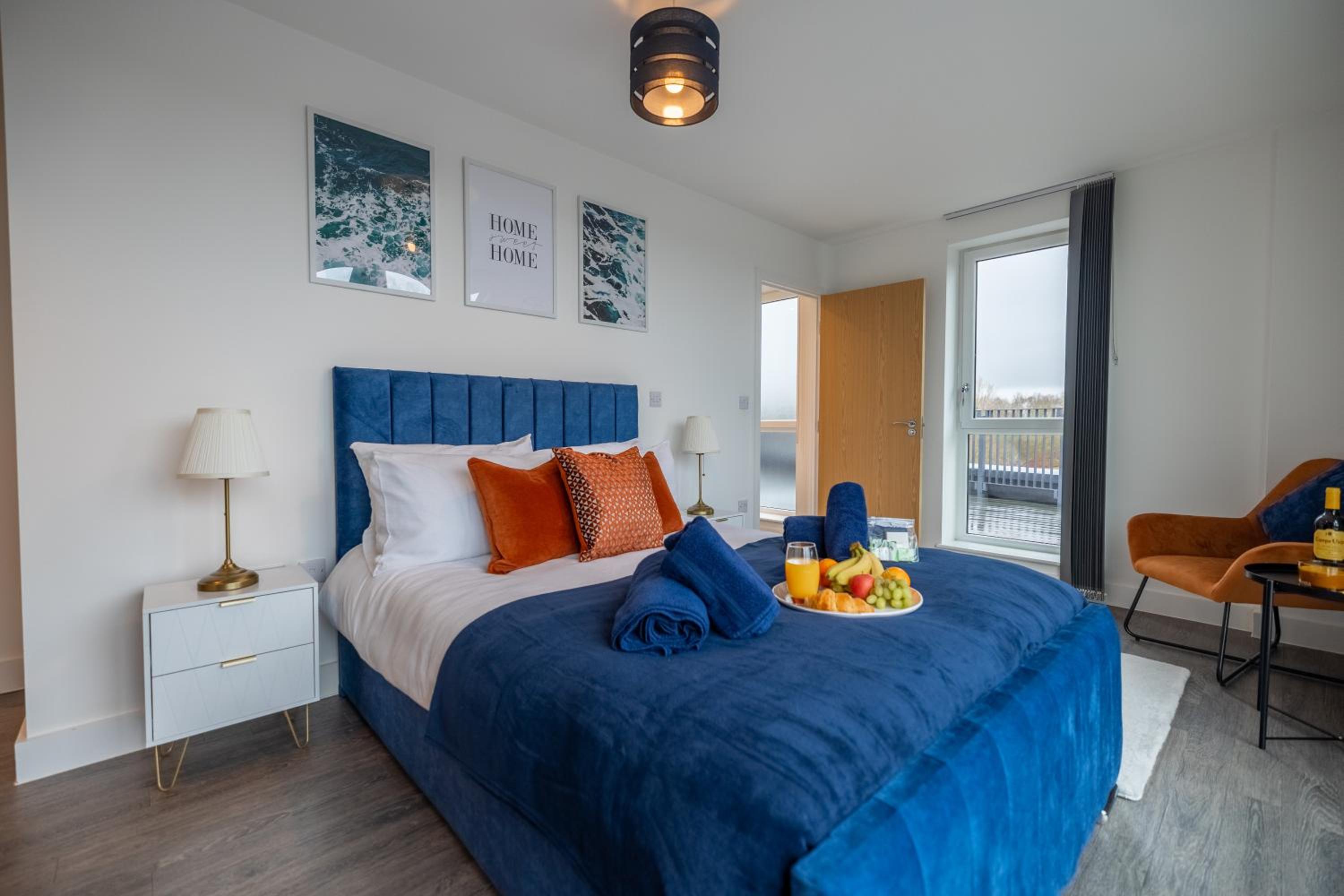 Penthouse-Central-Free parking