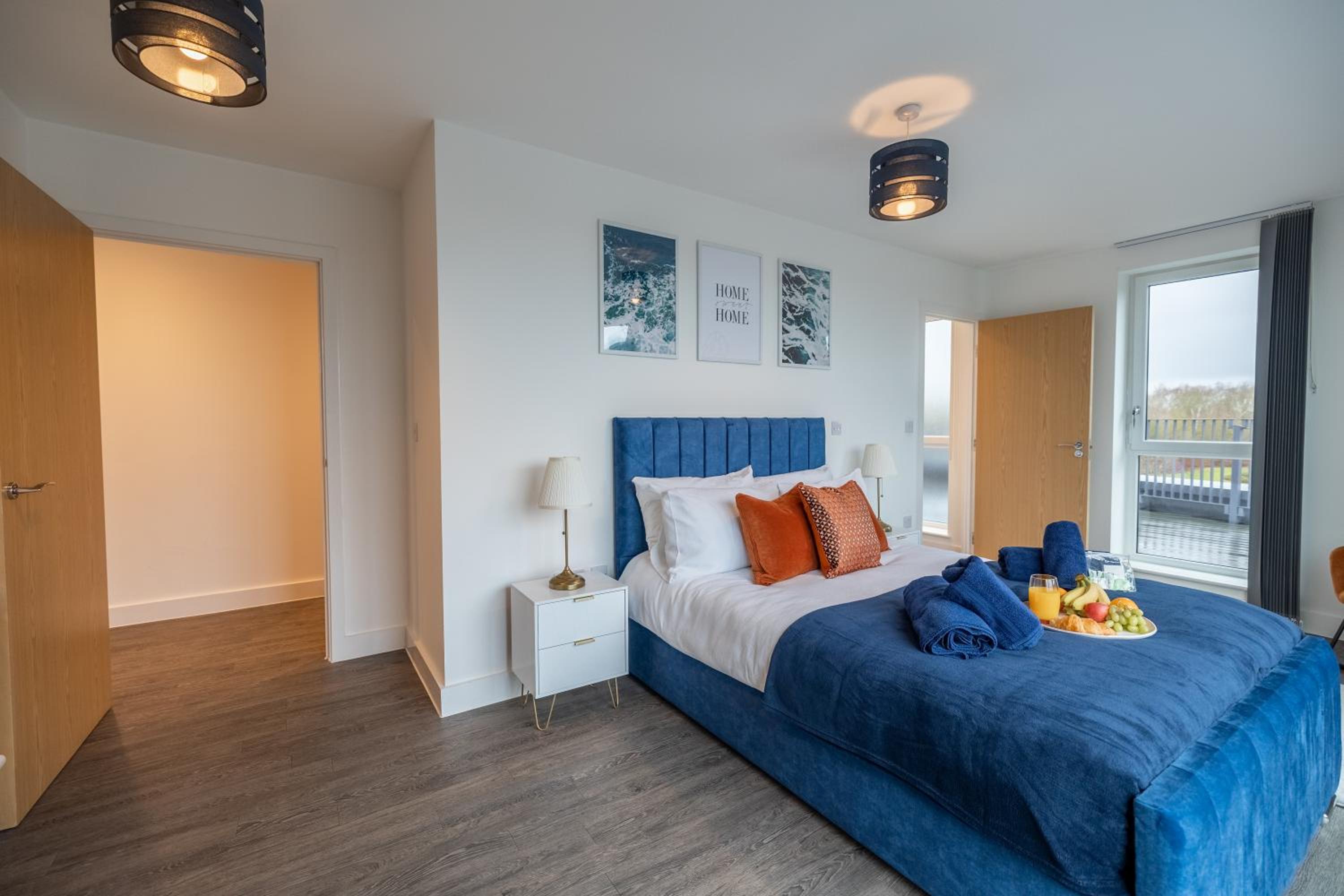 Penthouse-Central-Free parking