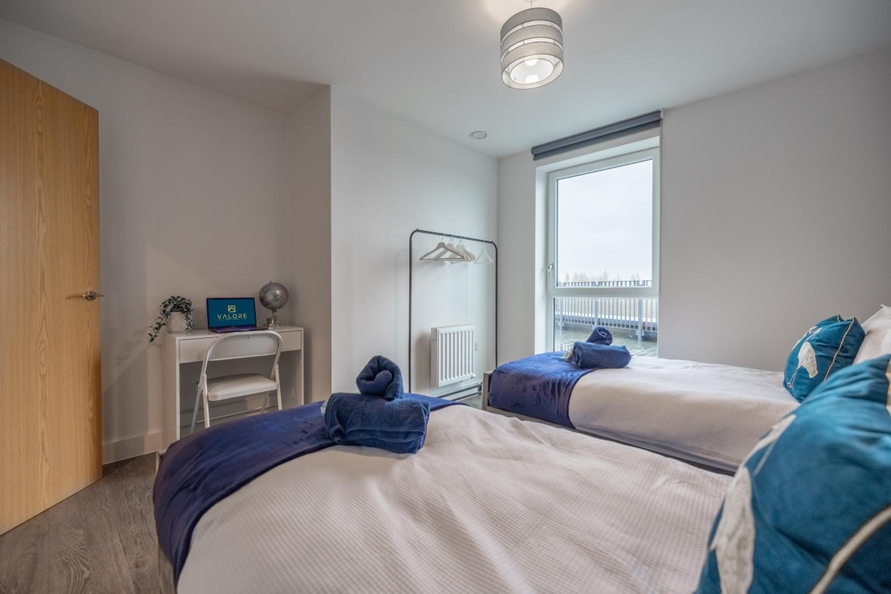 Penthouse-Central-Free parking