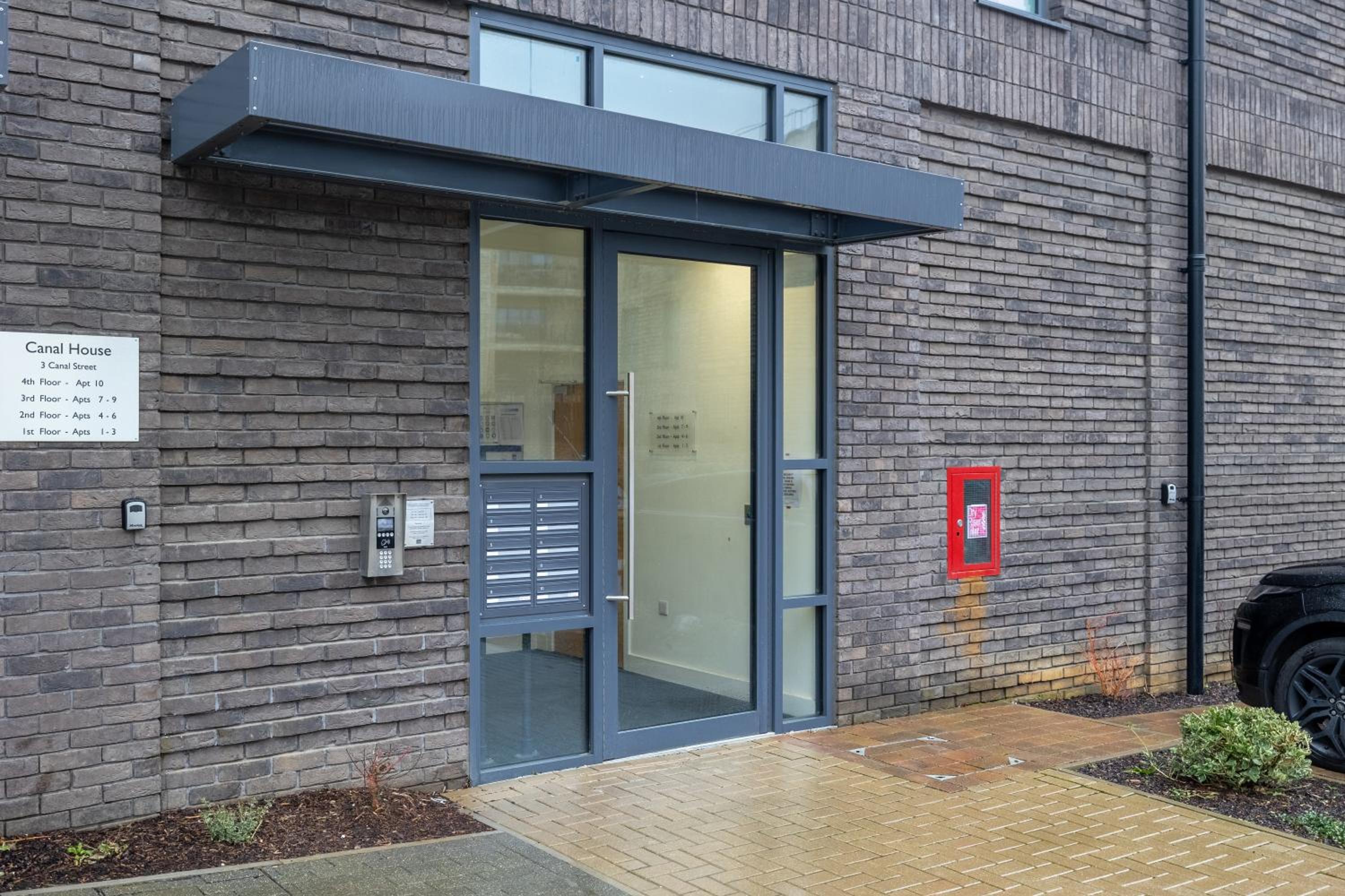 Penthouse-Central-Free parking