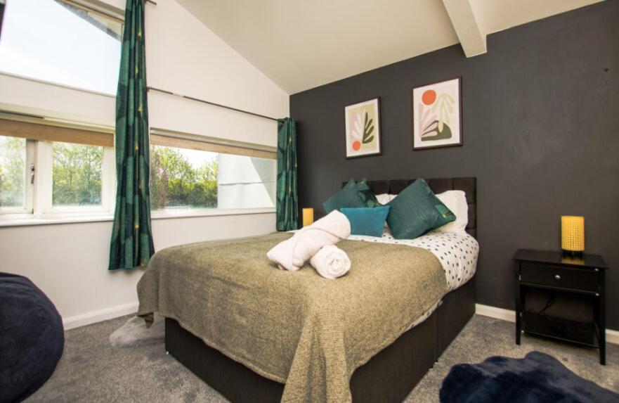 Exquisite three bedroom house