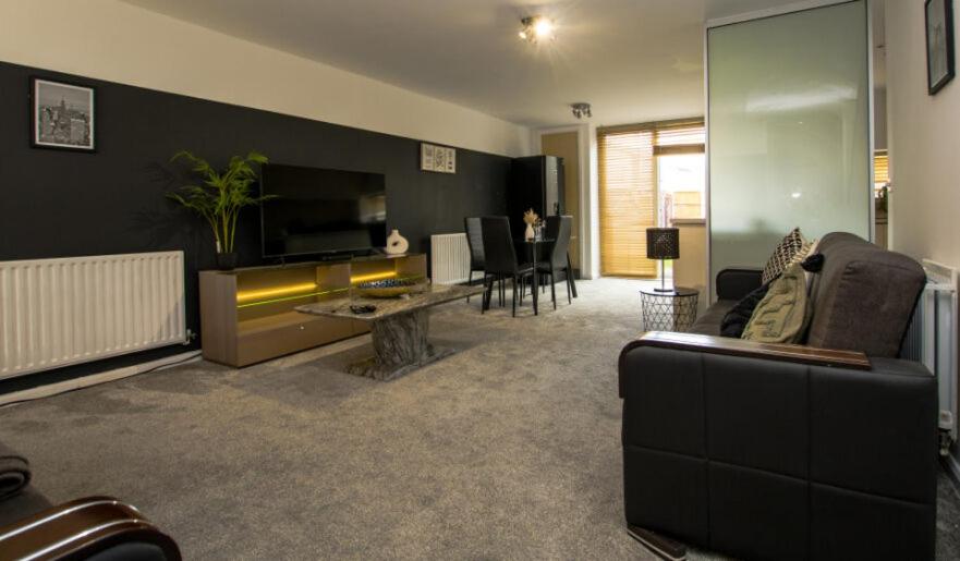 Exquisite three bedroom house
