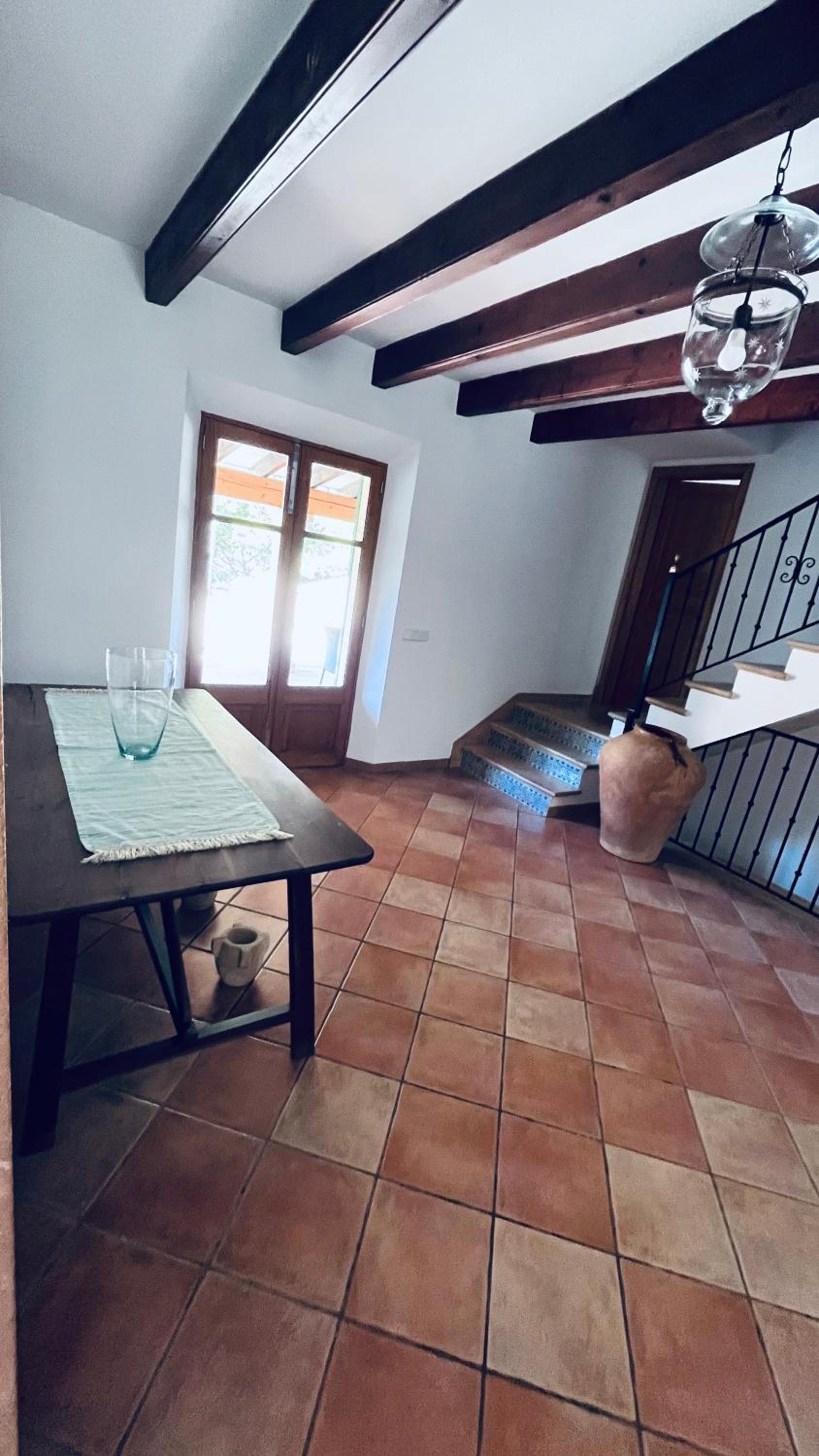 VILLA ES REVELLAR