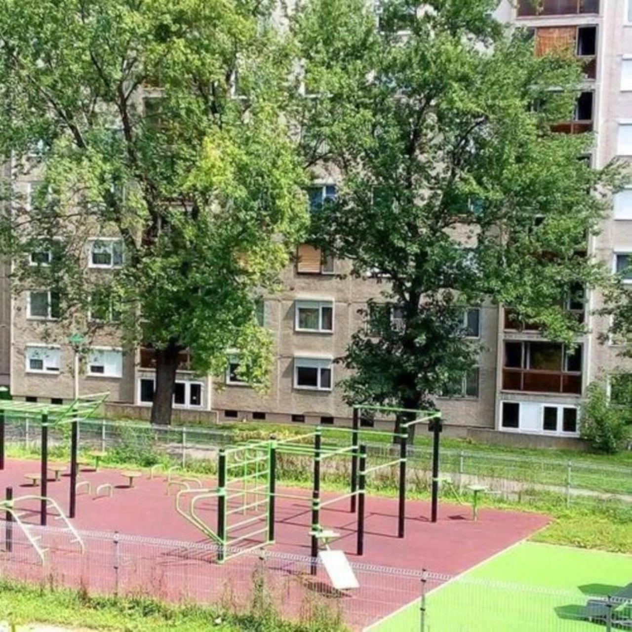 Hello Tourist! Apartman #2 - Miskolc view 2