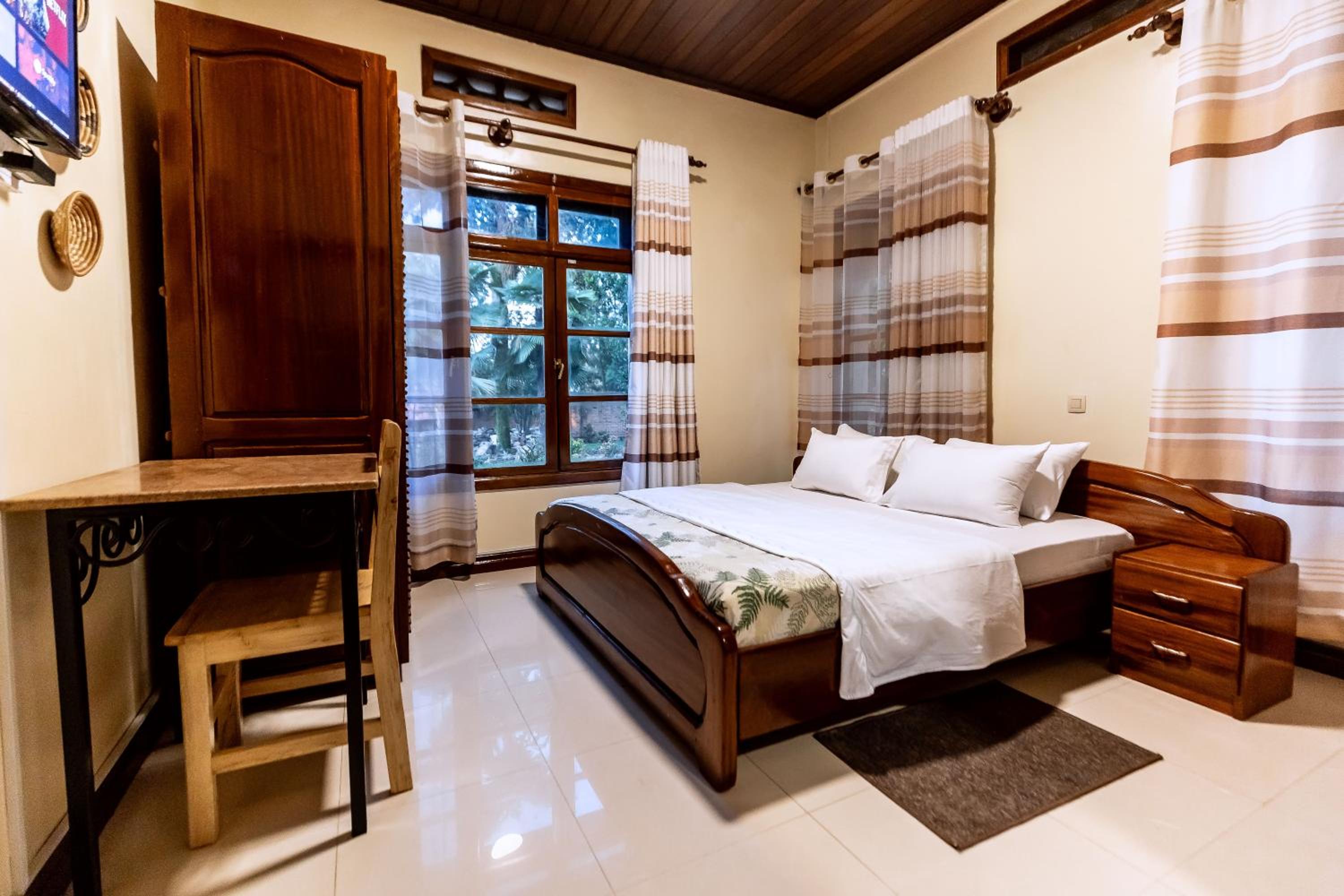 Tonga Soa Studio Apartment view 4