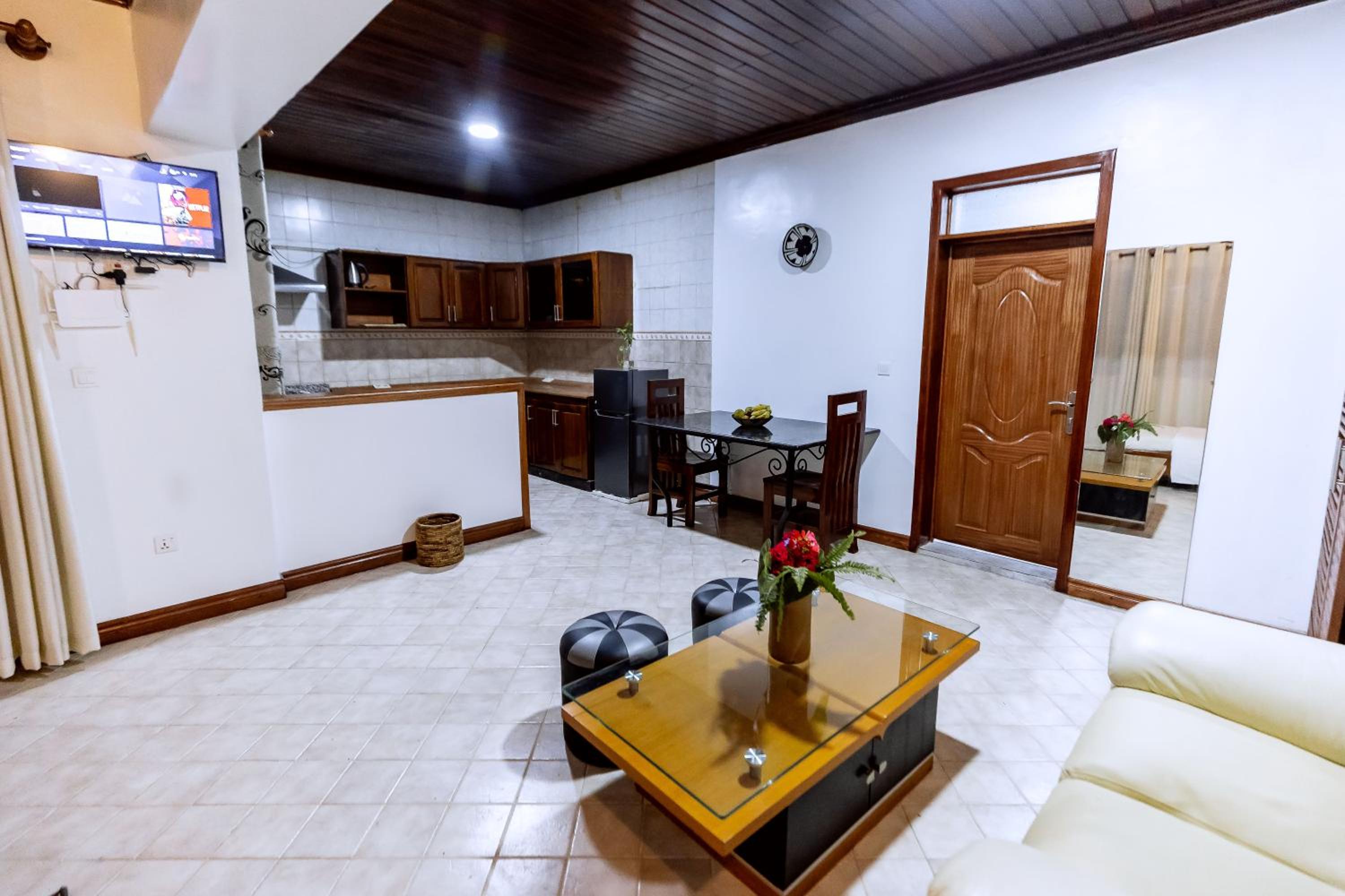 Tonga Soa Studio Apartment view 5