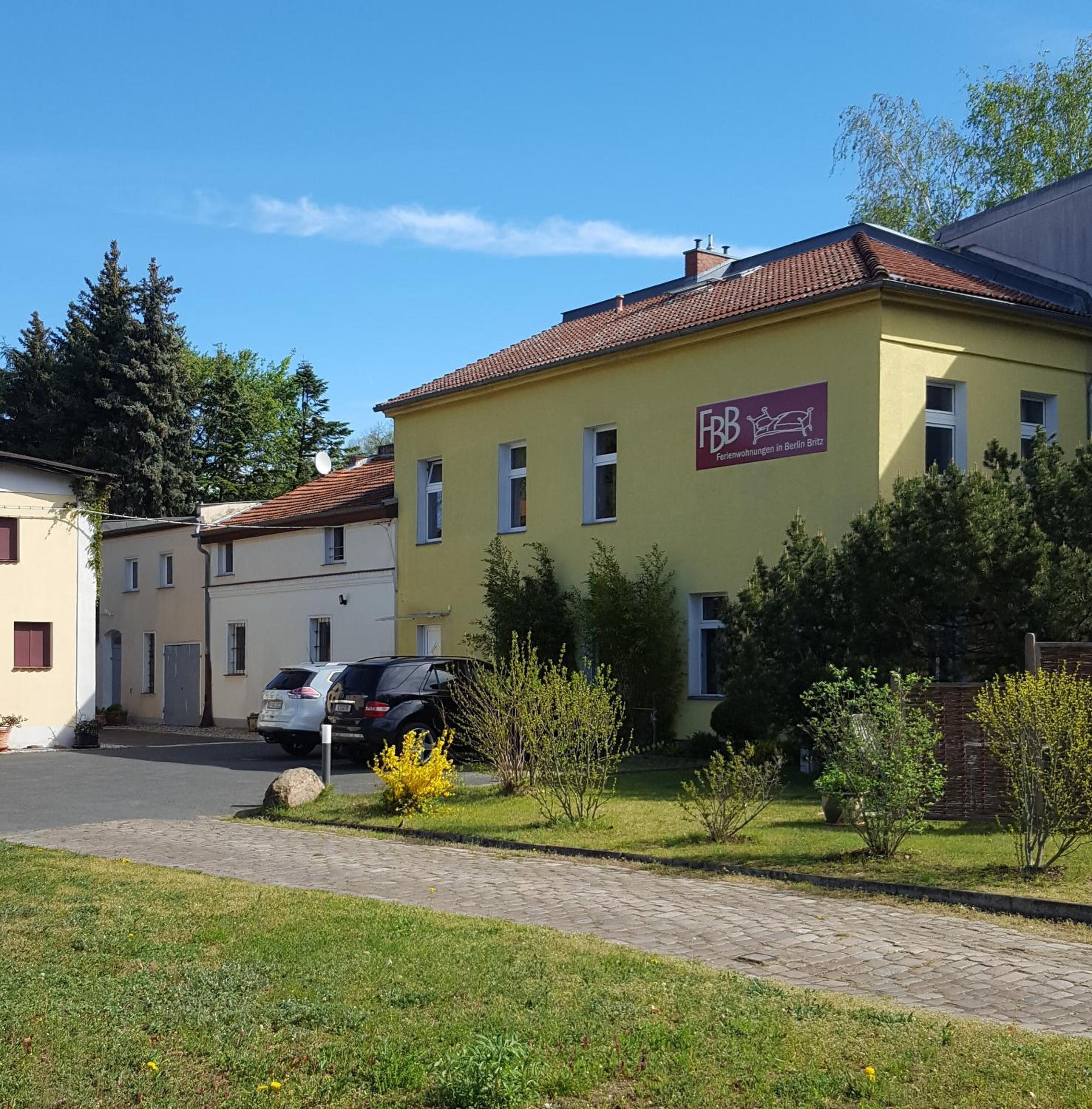 FEWO2-1 Zim Apart-5 Bett-Küche-Dusche WC-Parkplatz