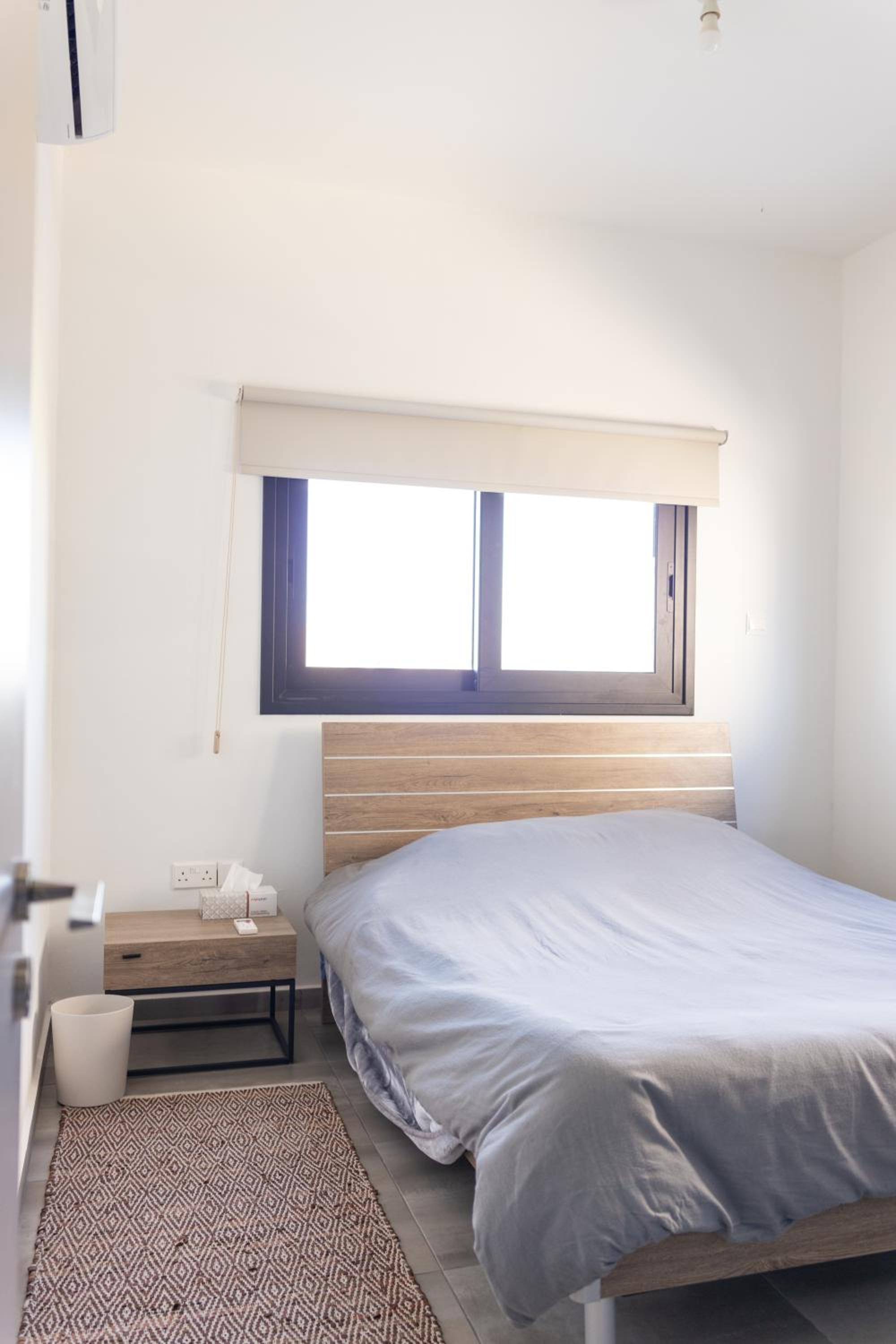 One Bedroom Whole Apartment with veranda