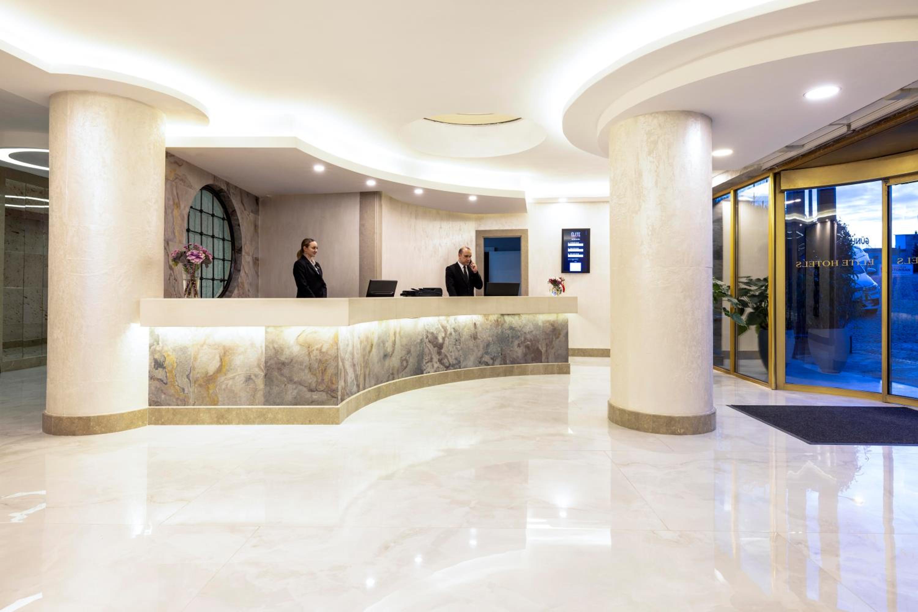Elite Hotel Dragos - Image 6