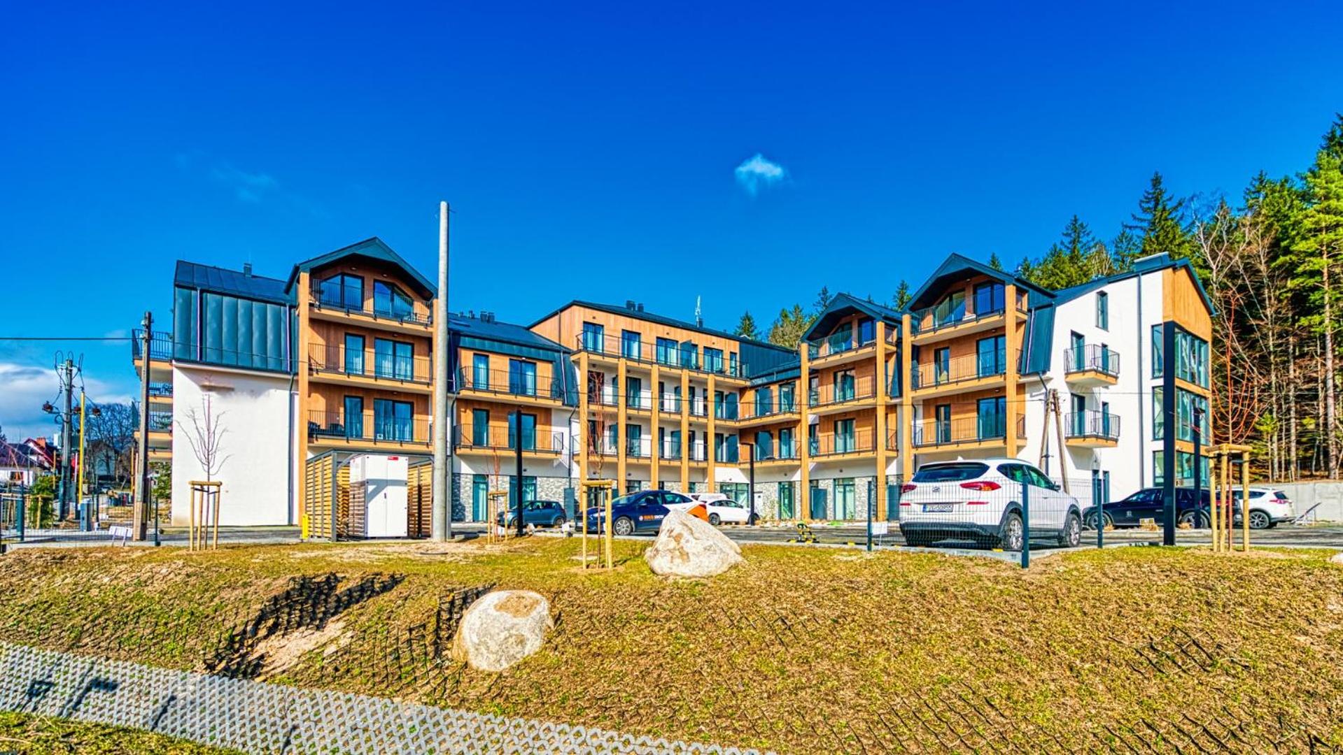 OSTOJA RESIDENCE VIP z sauną, strefą relaksu i pokojem zabaw by Royal Aparts