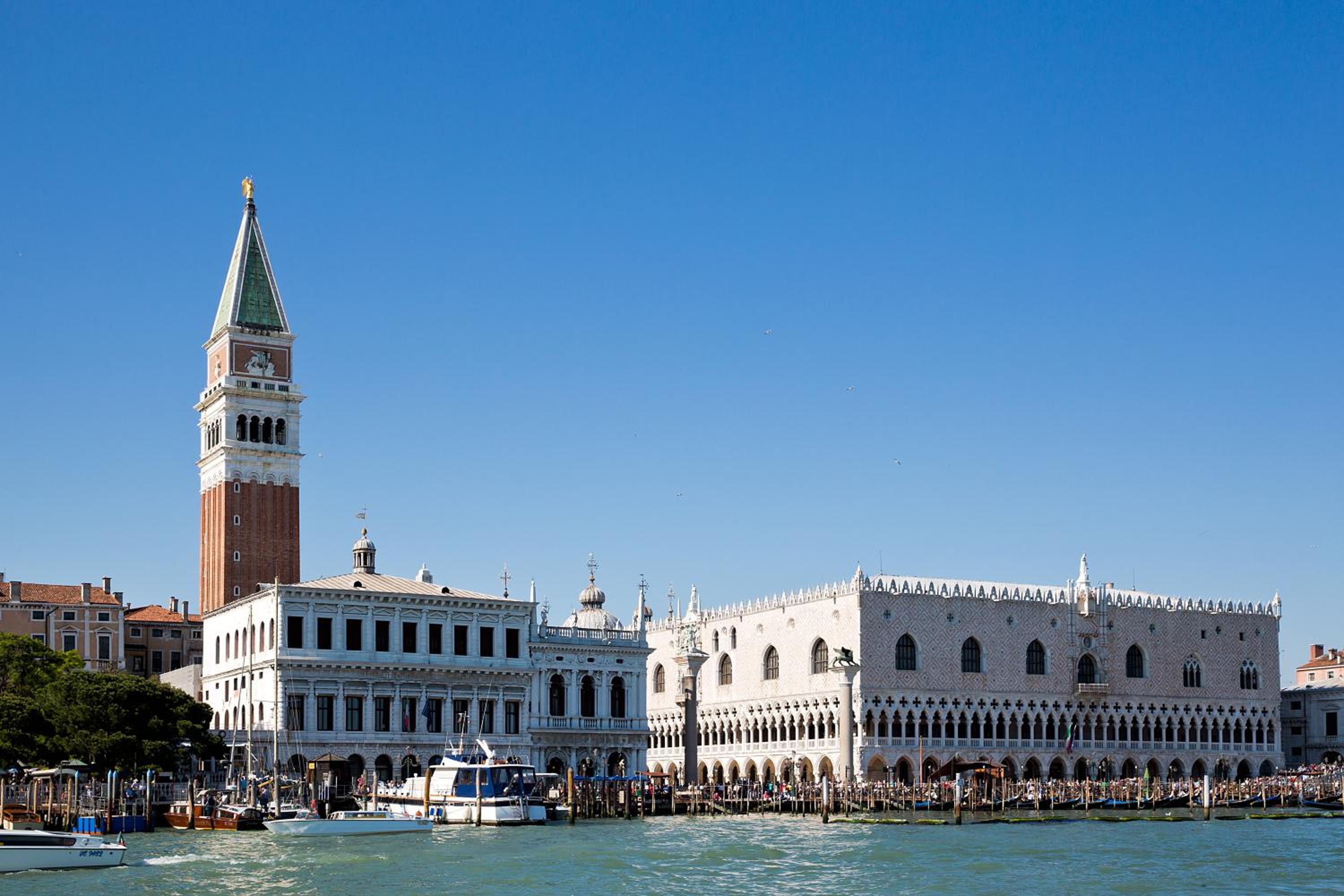 at 1 minute from San Marco square