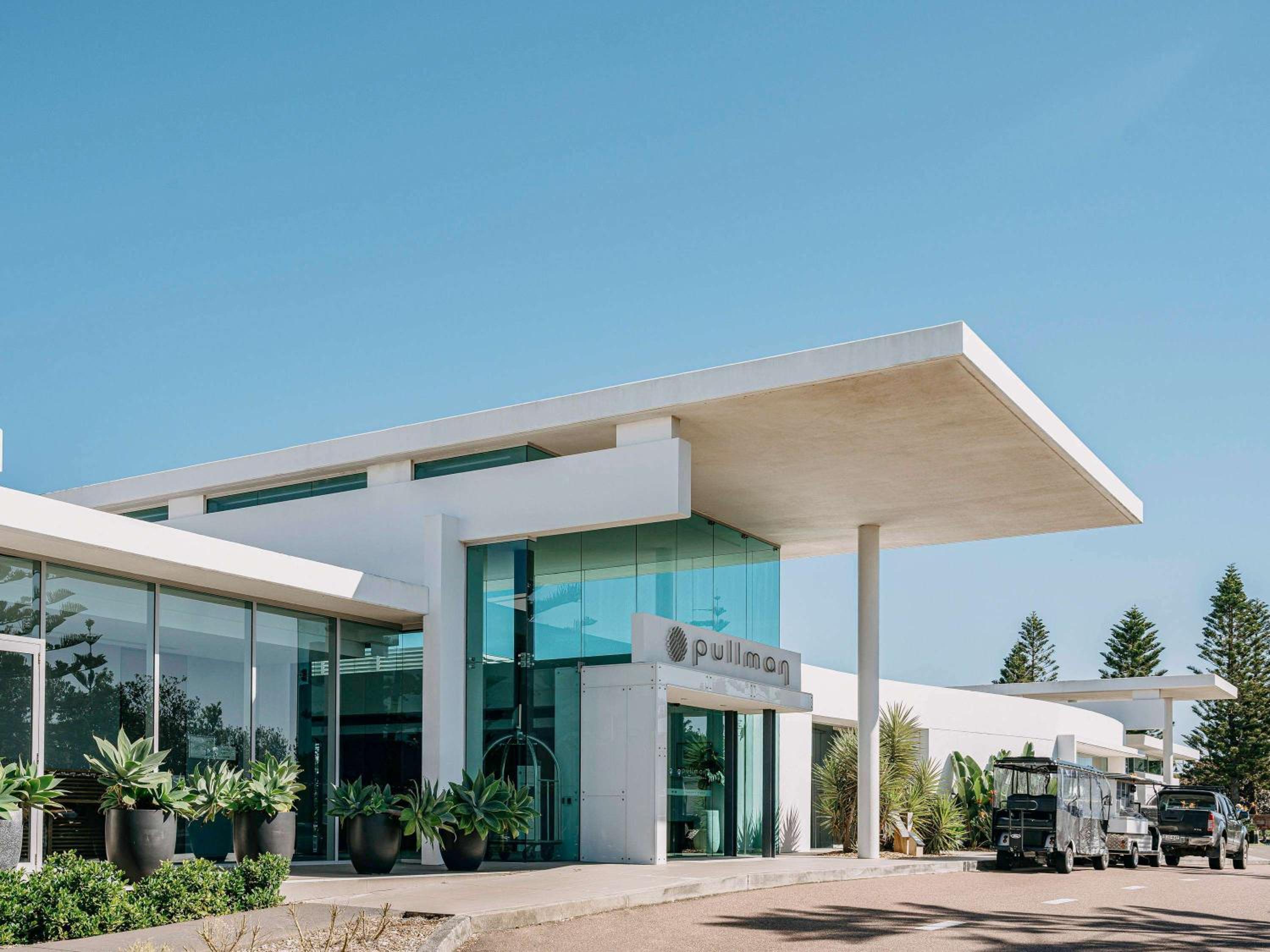 Hotel Pullman Magenta Shores Resort - Image 1