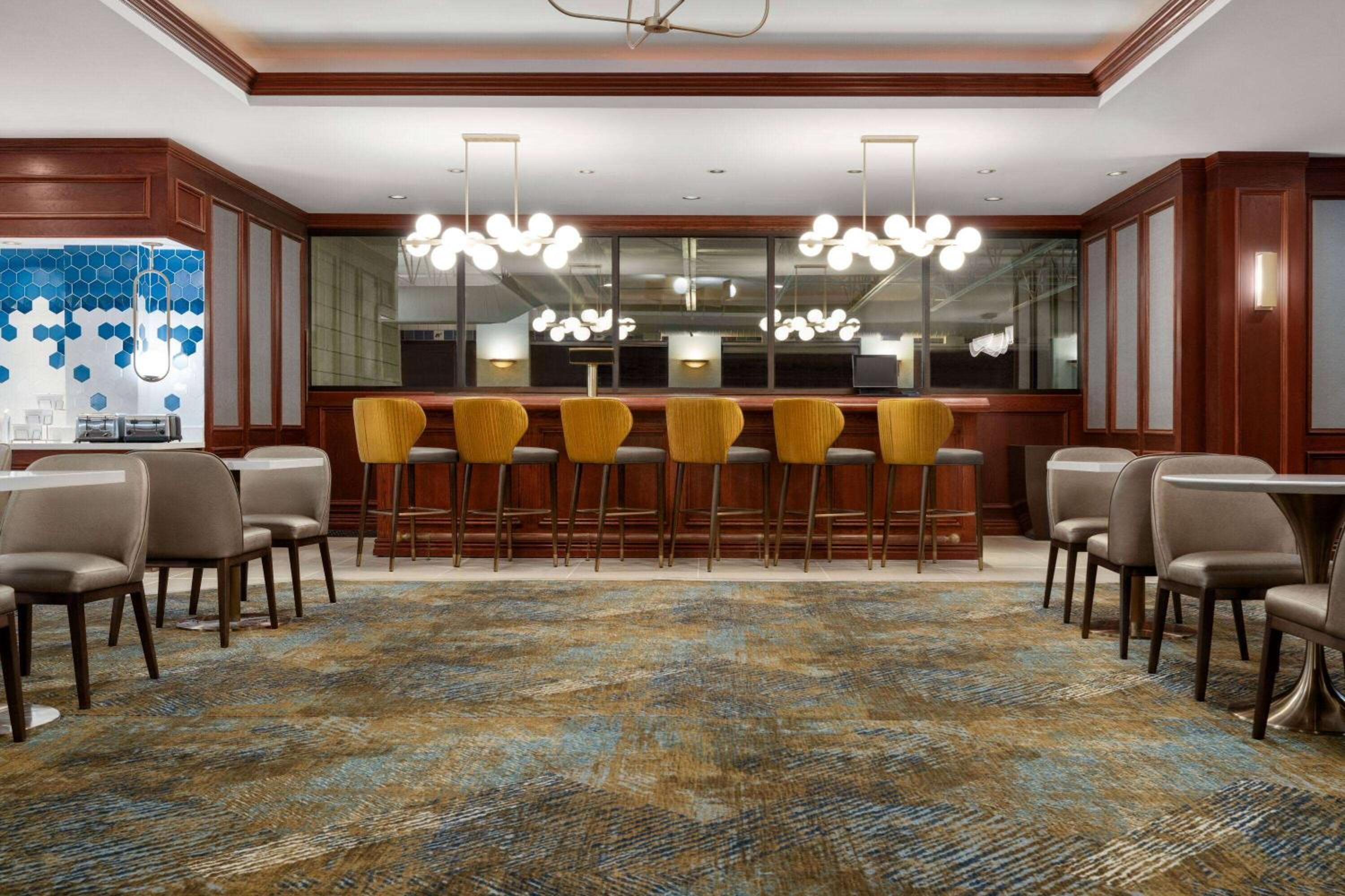 New York City Vacations - La Quinta by Wyndham Madison American Center - Property Image 23