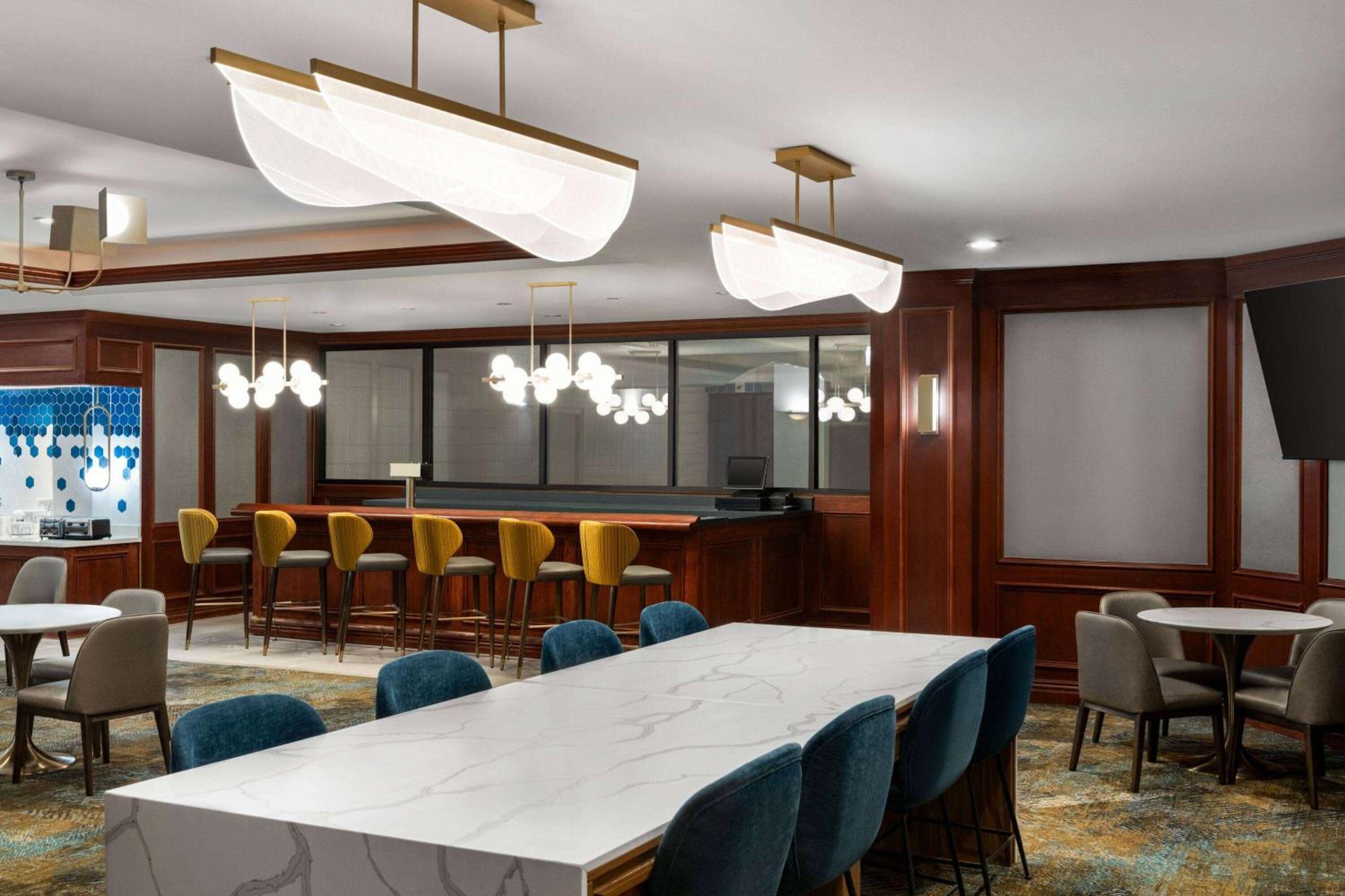 New York City Vacations - La Quinta by Wyndham Madison American Center - Property Image 25