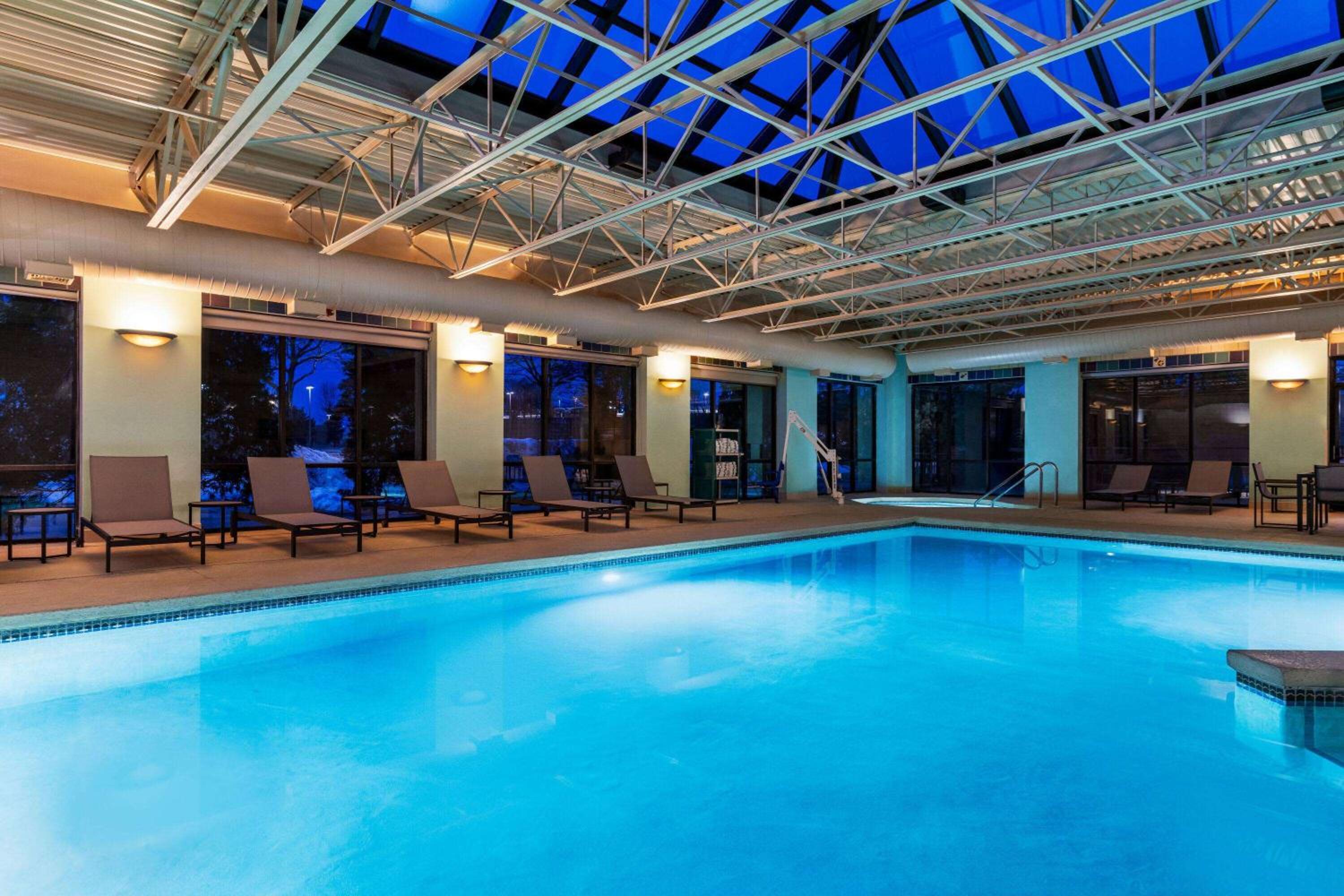 New York City Vacations - La Quinta by Wyndham Madison American Center - Property Image 10