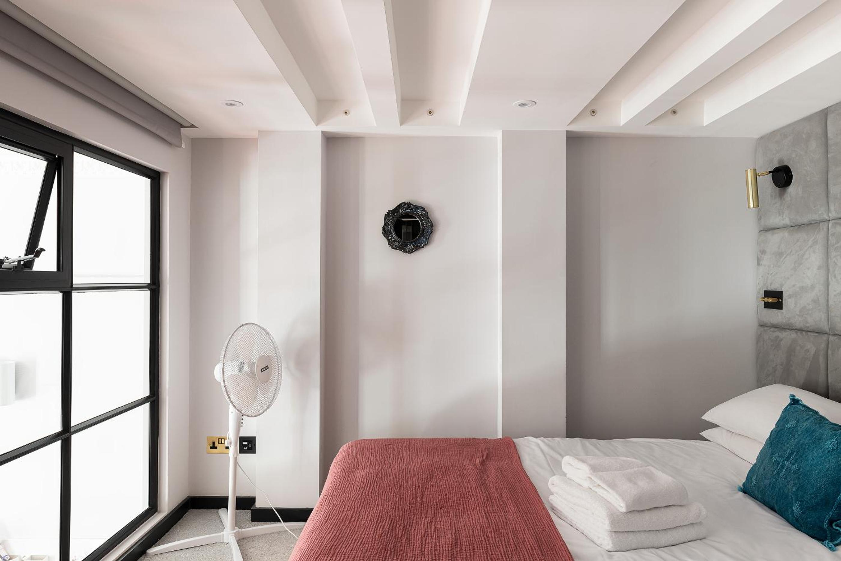 The Bengal Tiger 2 Bedrooms with Garden in Notting Hill