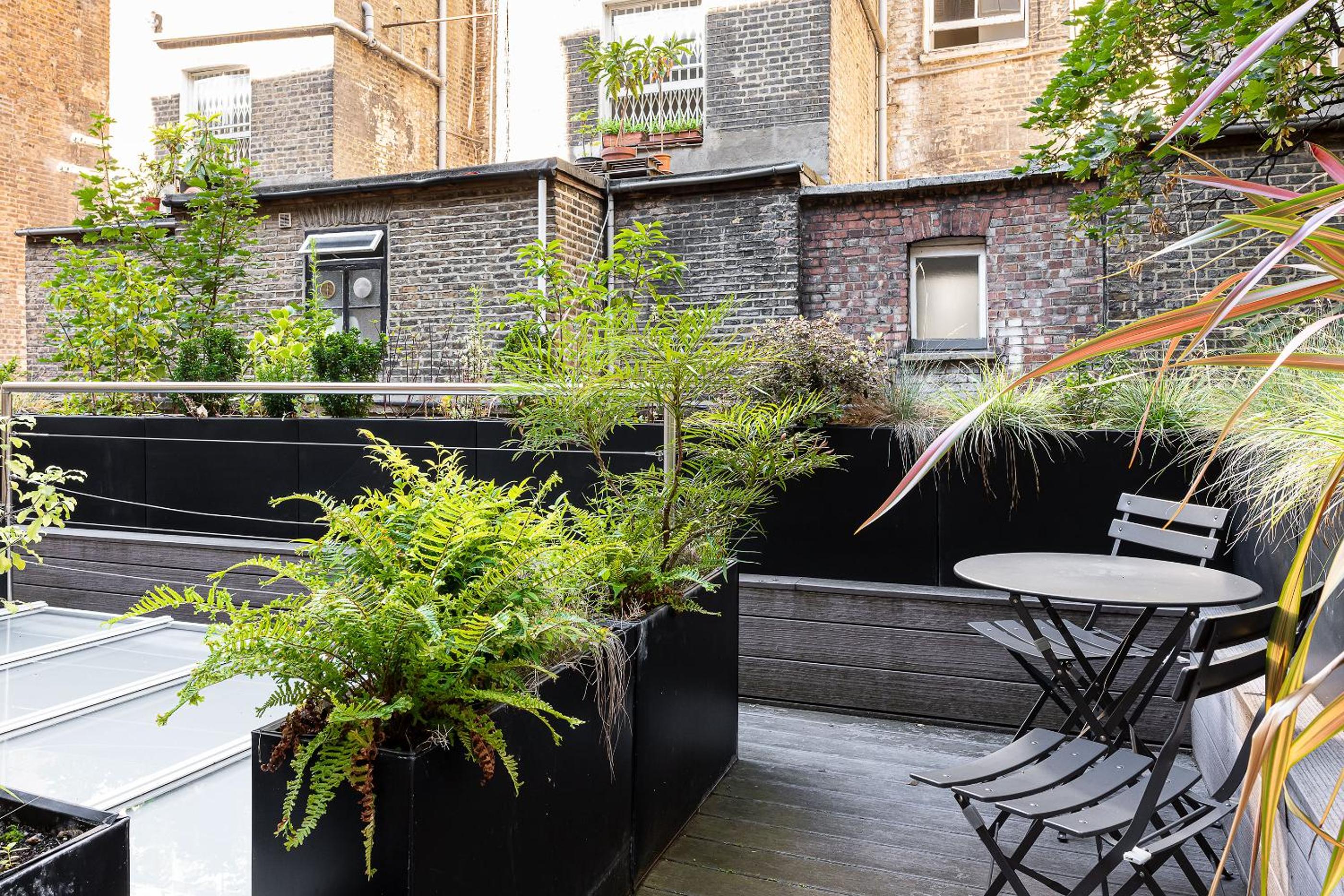 The Bengal Tiger 2 Bedrooms with Garden in Notting Hill