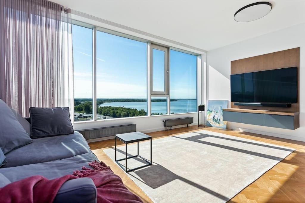 Tallinn Vacations - Amazing apartment with epic lake view! - Property Image 10
