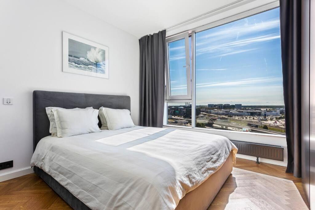 Tallinn Vacations - Amazing apartment with epic lake view! - Property Image 14