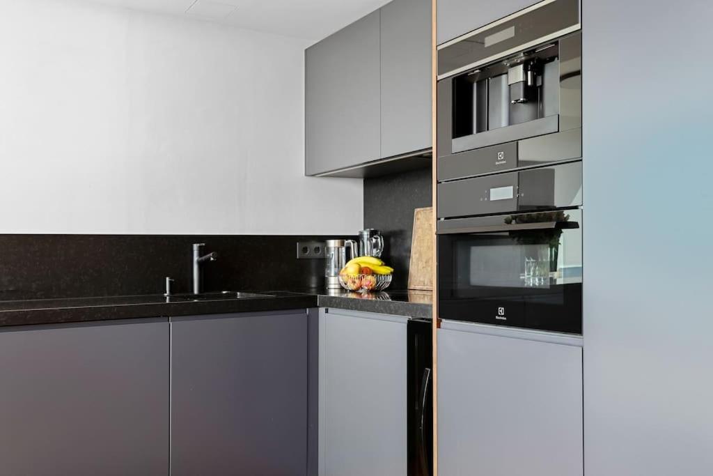 Tallinn Vacations - Amazing apartment with epic lake view! - Property Image 11