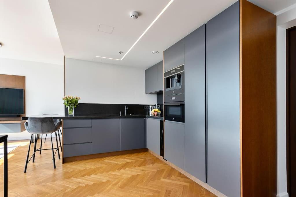 Tallinn Vacations - Amazing apartment with epic lake view! - Property Image 9