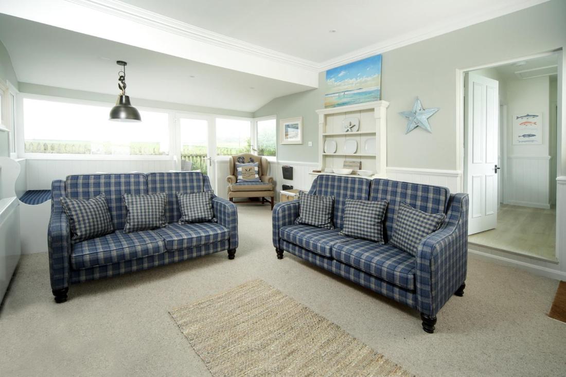 Point Cottages, Bamburgh view 3