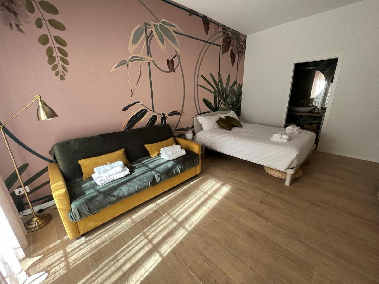 hotel room