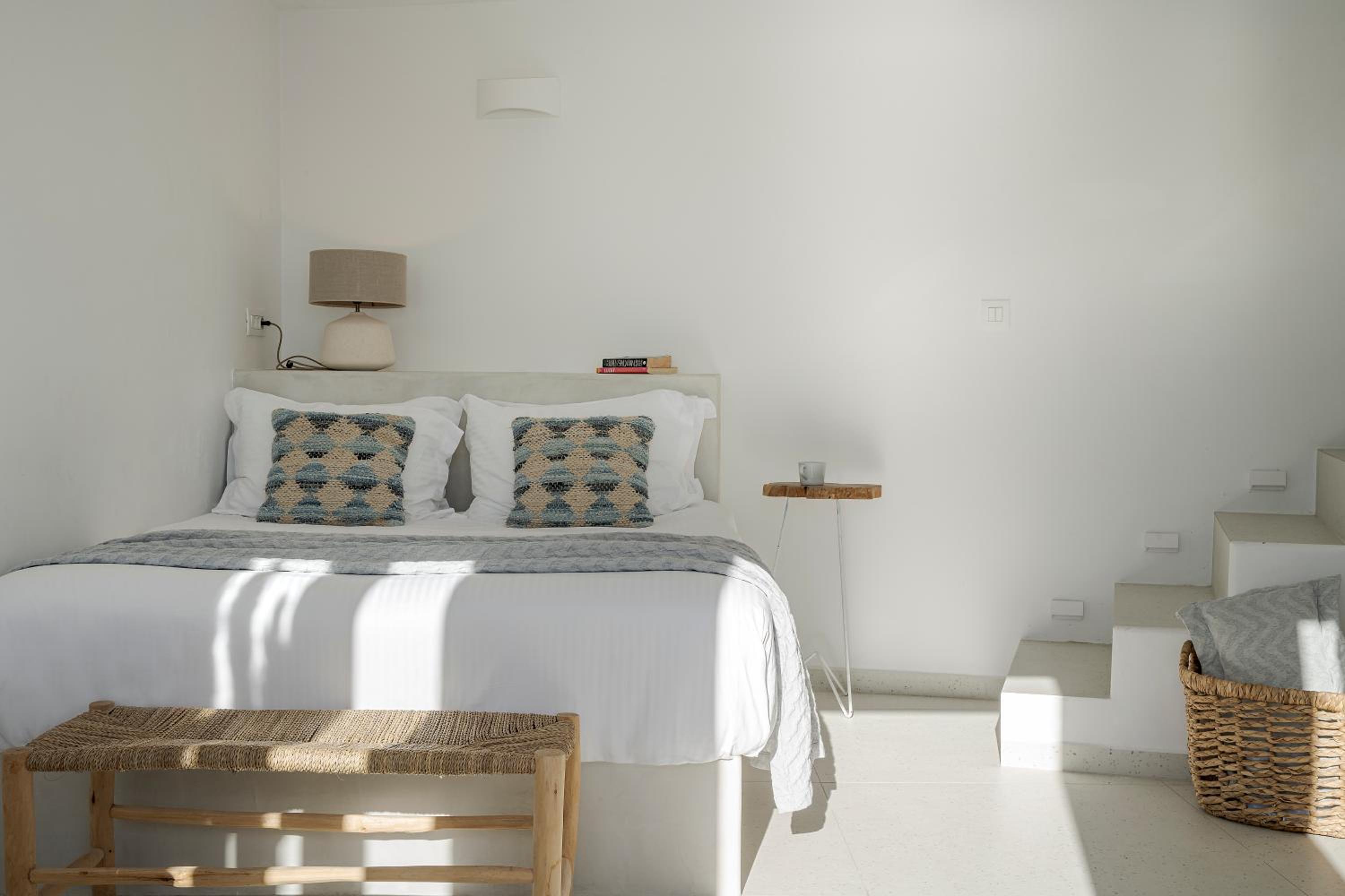 Big Blue Villa by Caldera Houses photo 3