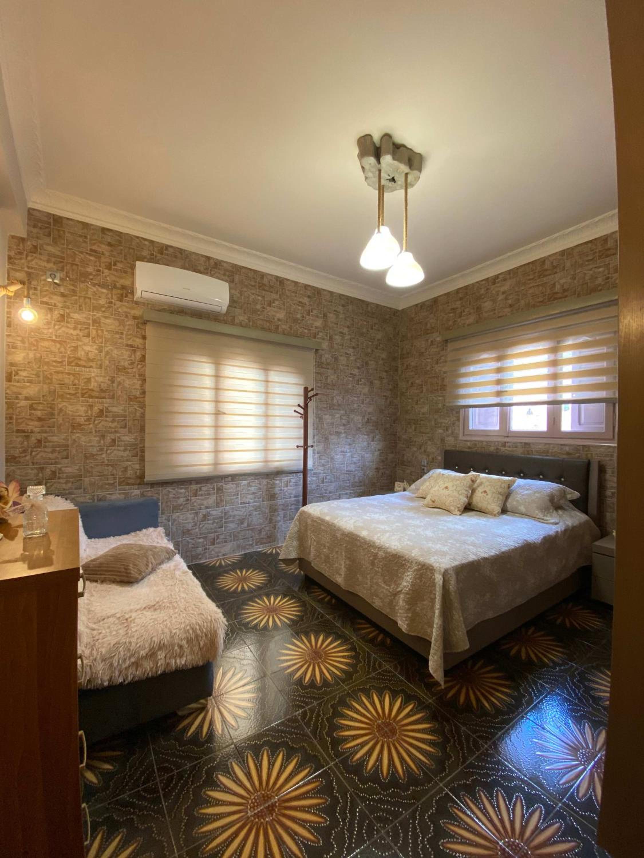 Dimitras Apartments
