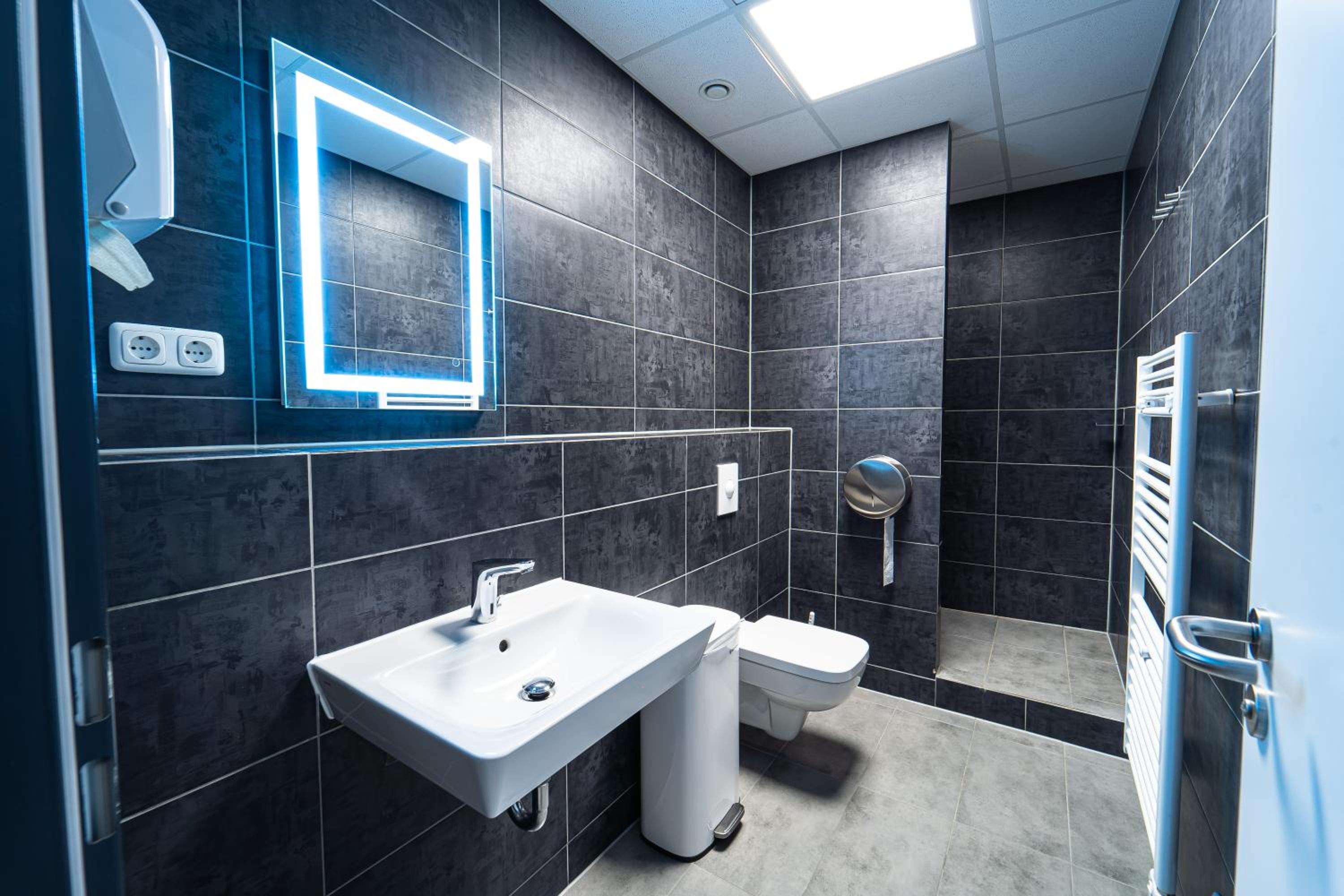 Space Night Capsule Hostel