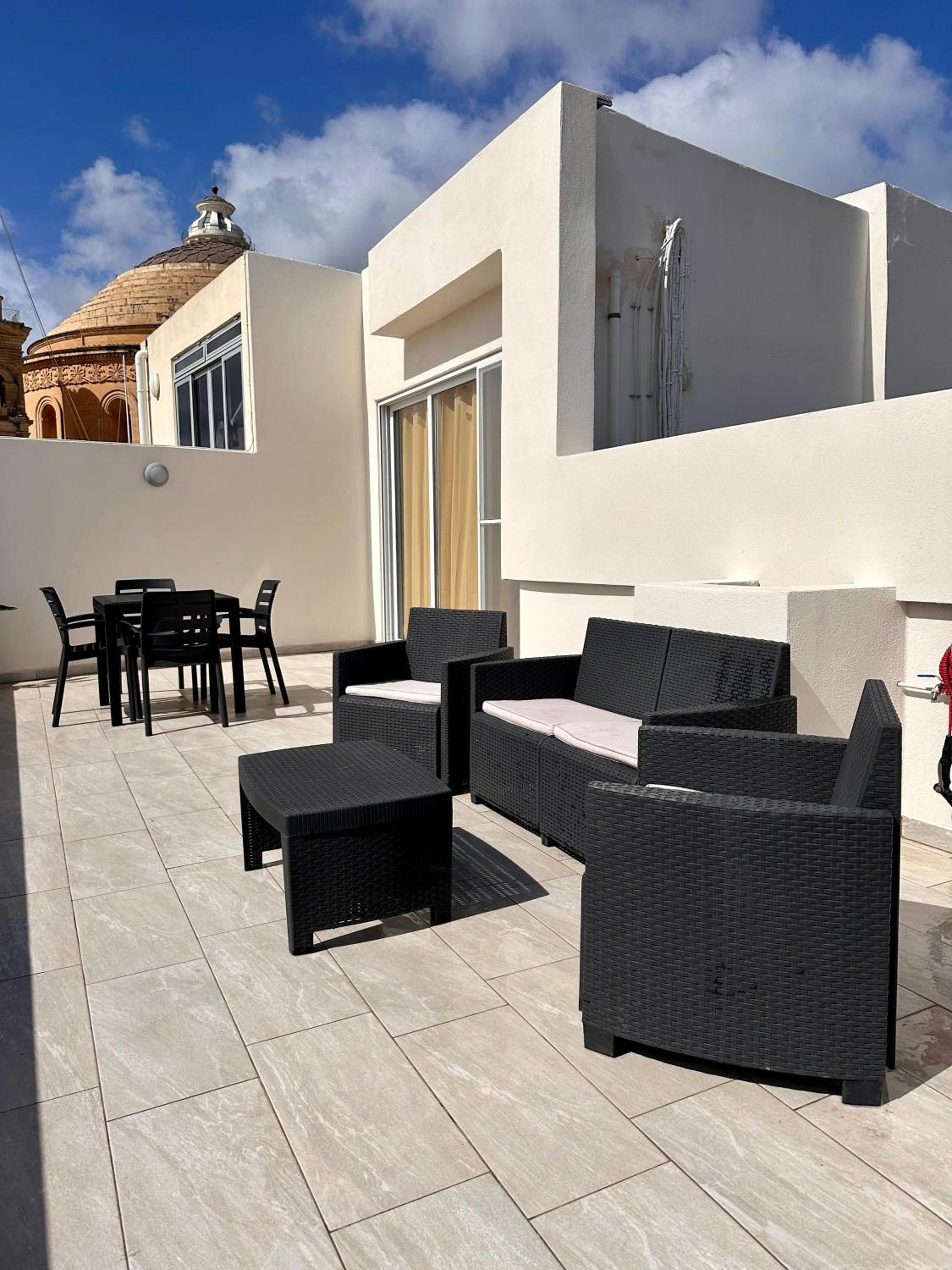 Mosta Dome Penthouse