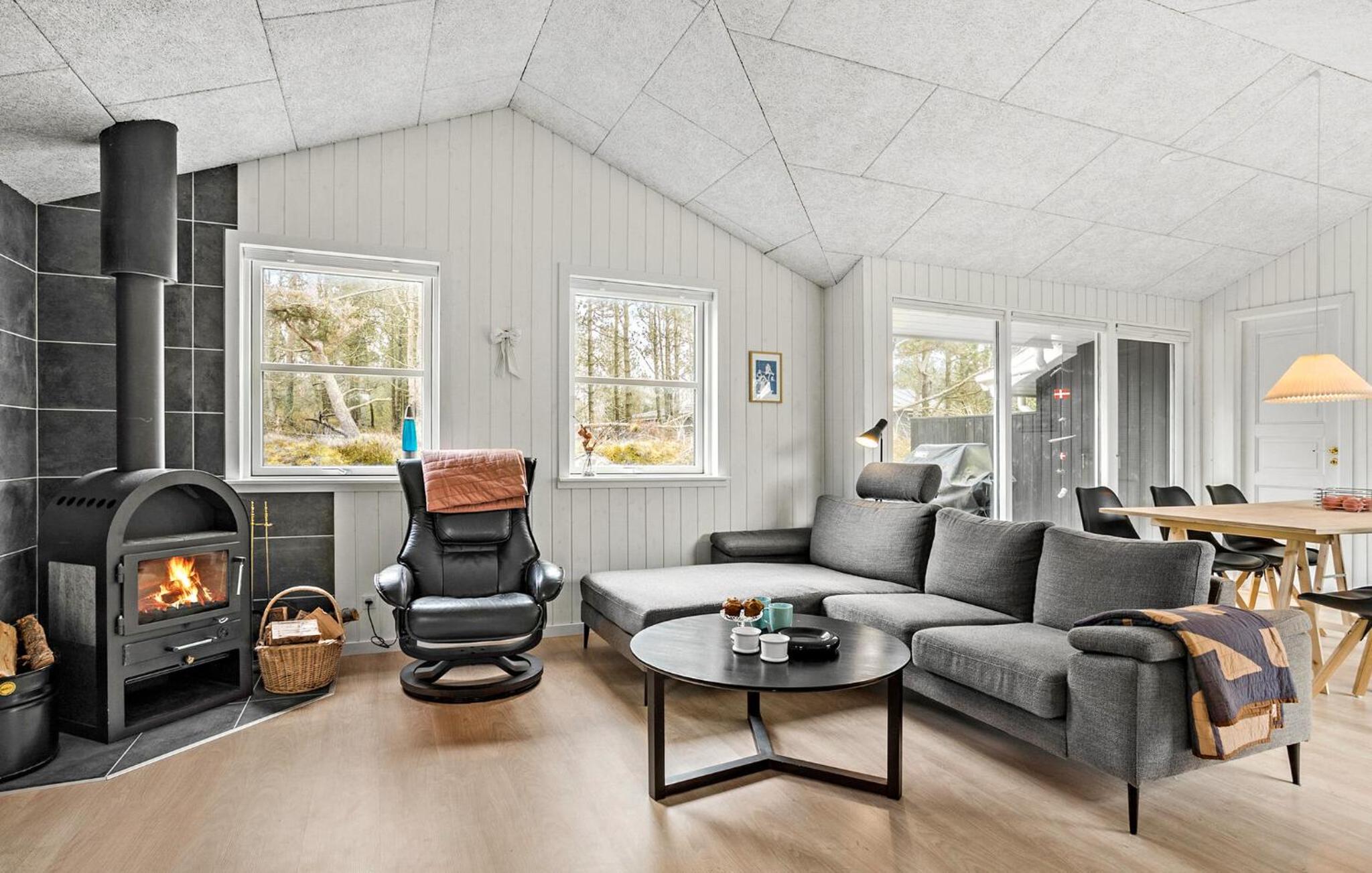 3 Bedroom Cozy Home In Thisted