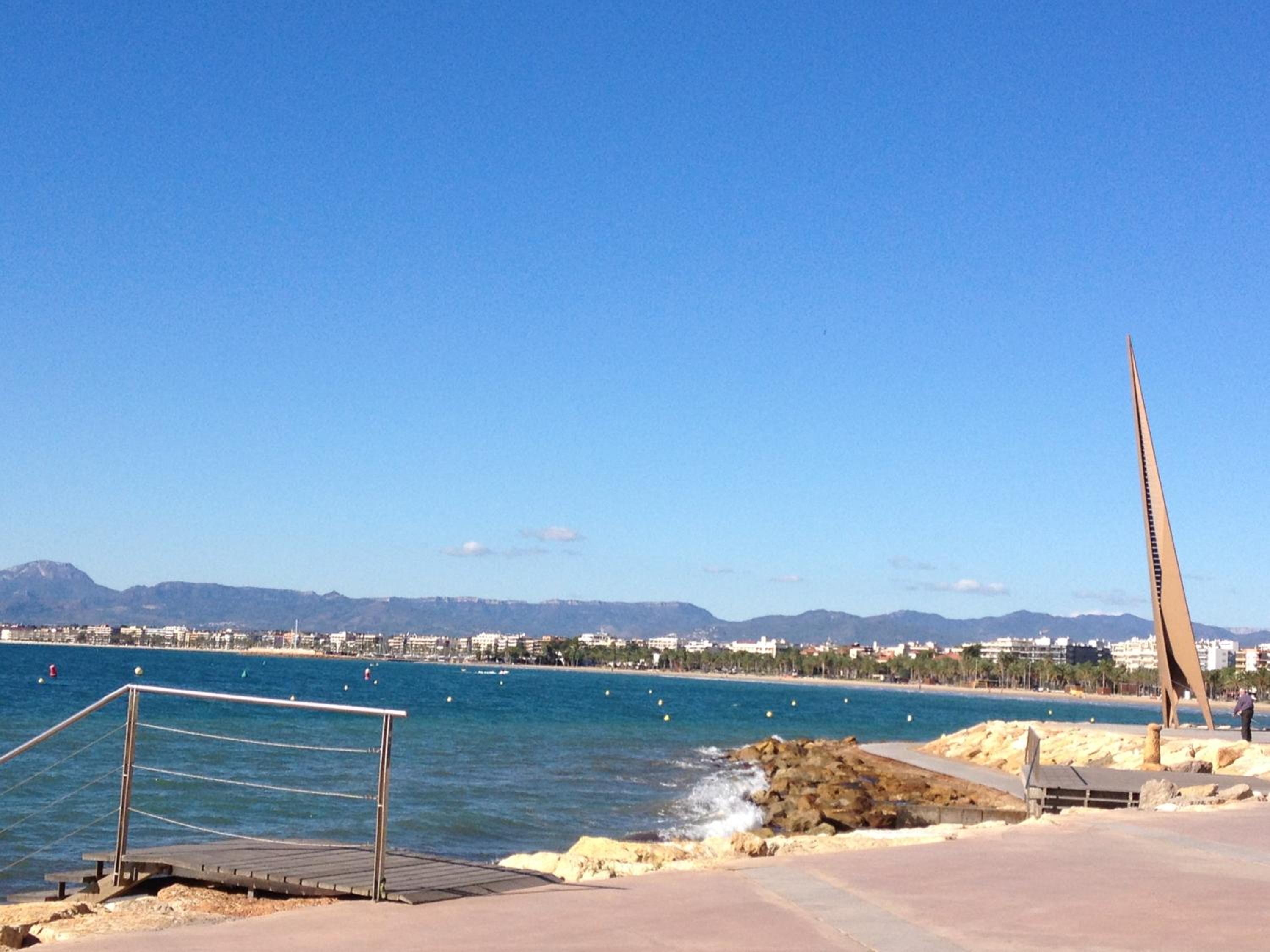 Grand appartement superbe vue mer, plage principale de Salou