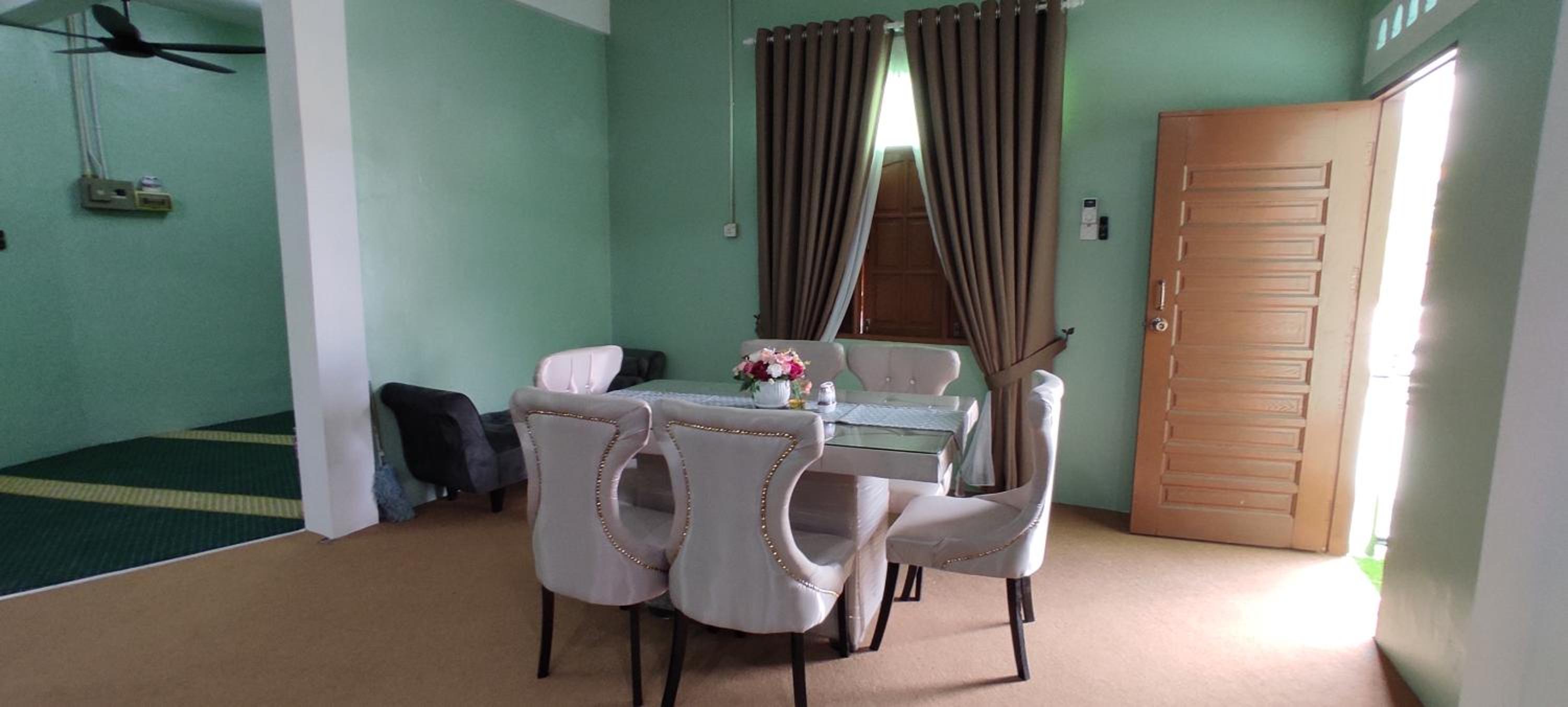 Homestay Azihan