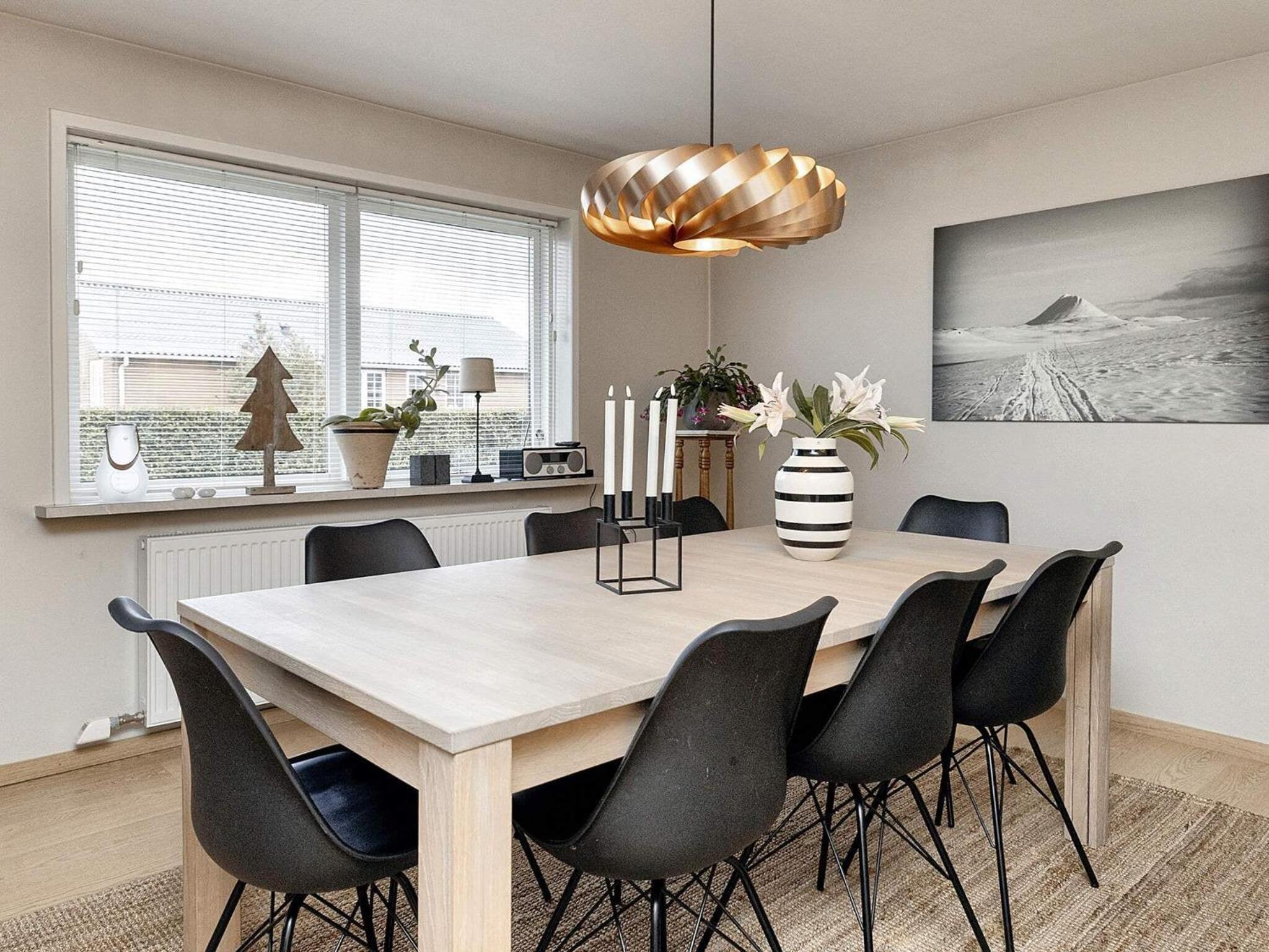 10 person holiday home in Ålbæk-By Traum