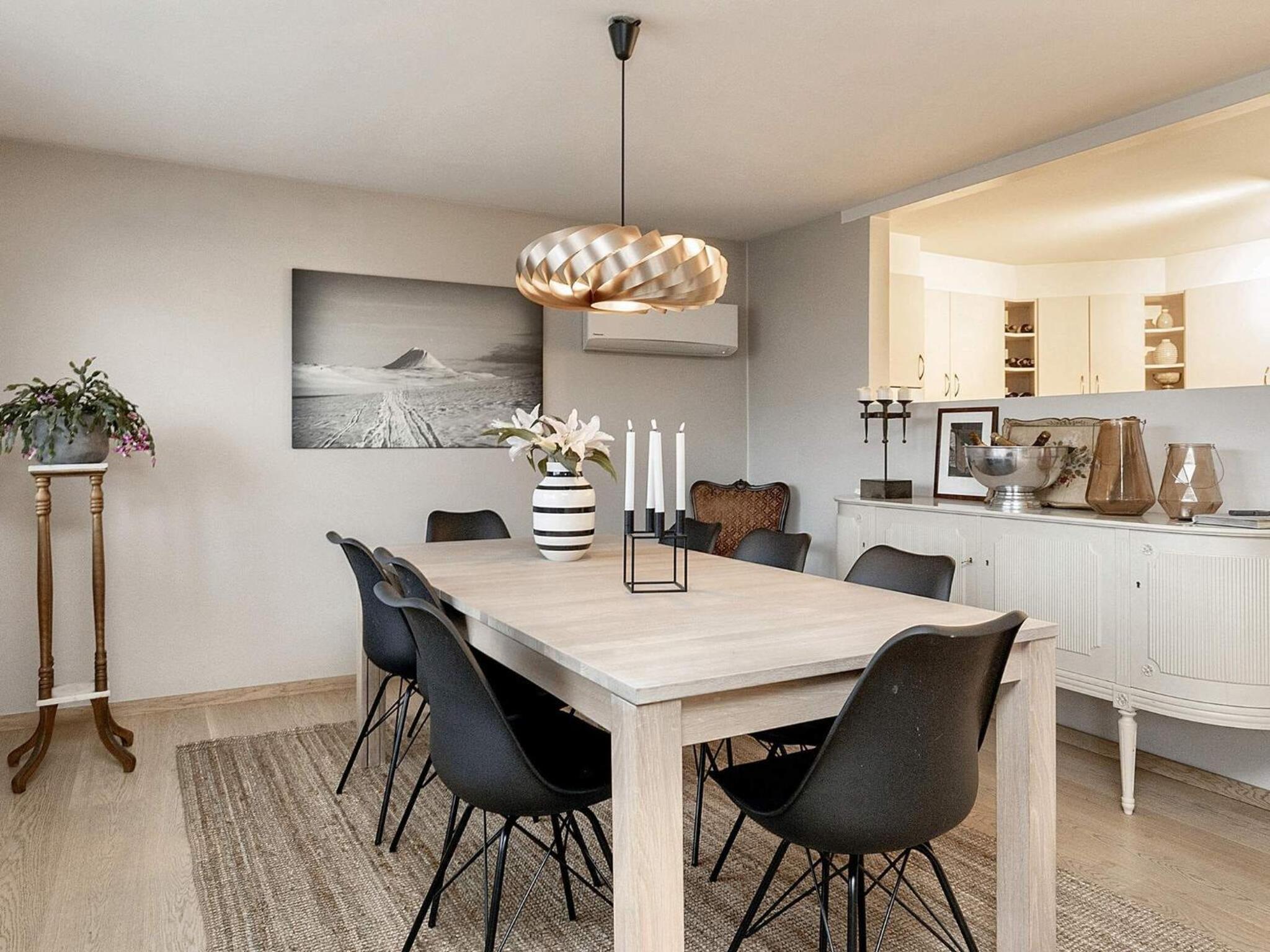 10 person holiday home in Ålbæk-By Traum