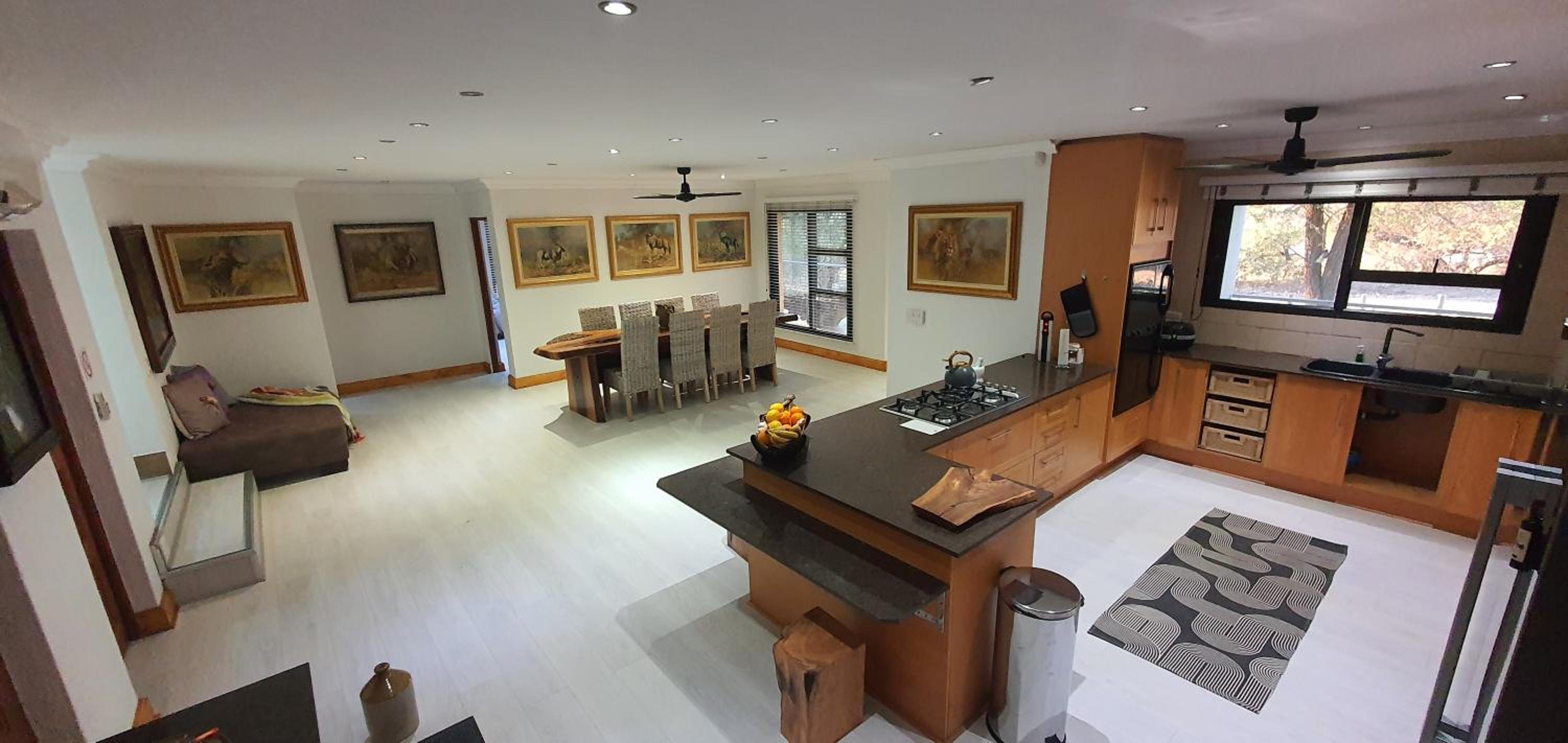 Luxury GuesthouseCo RiverHouse
