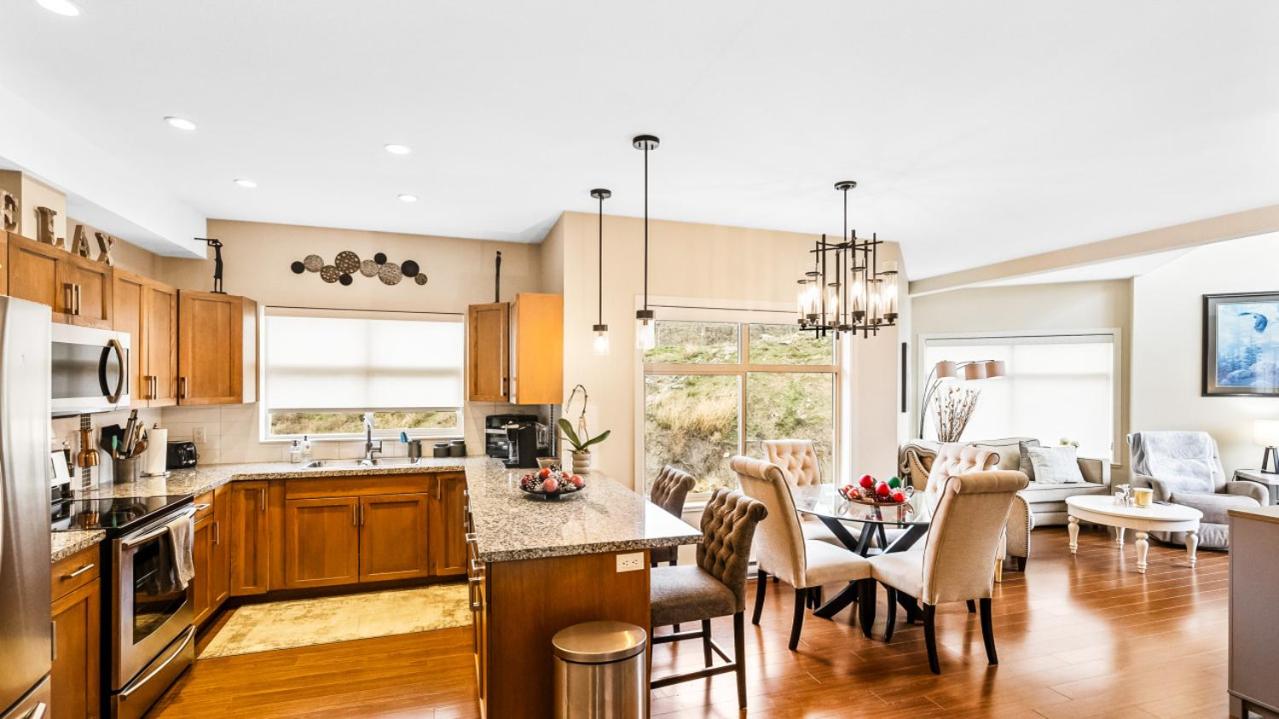 Top Floor Lakeview Condo at Copper Sky 509