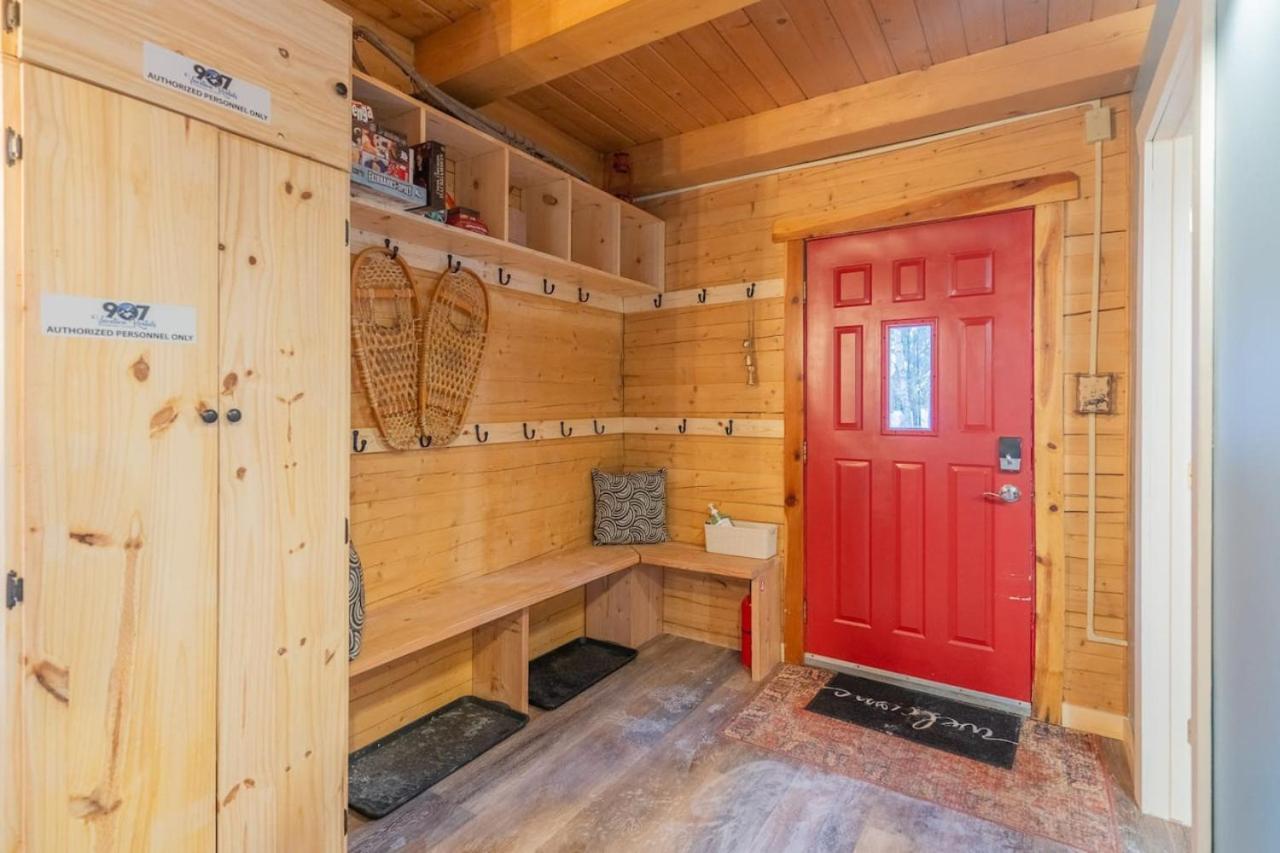 Iniakuk Forest Cabin