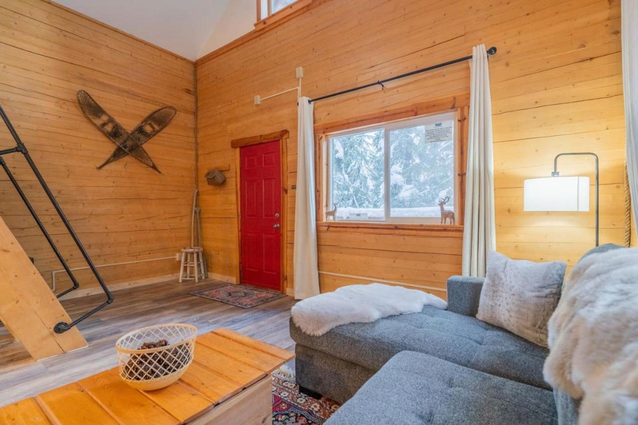 Iniakuk Forest Cabin