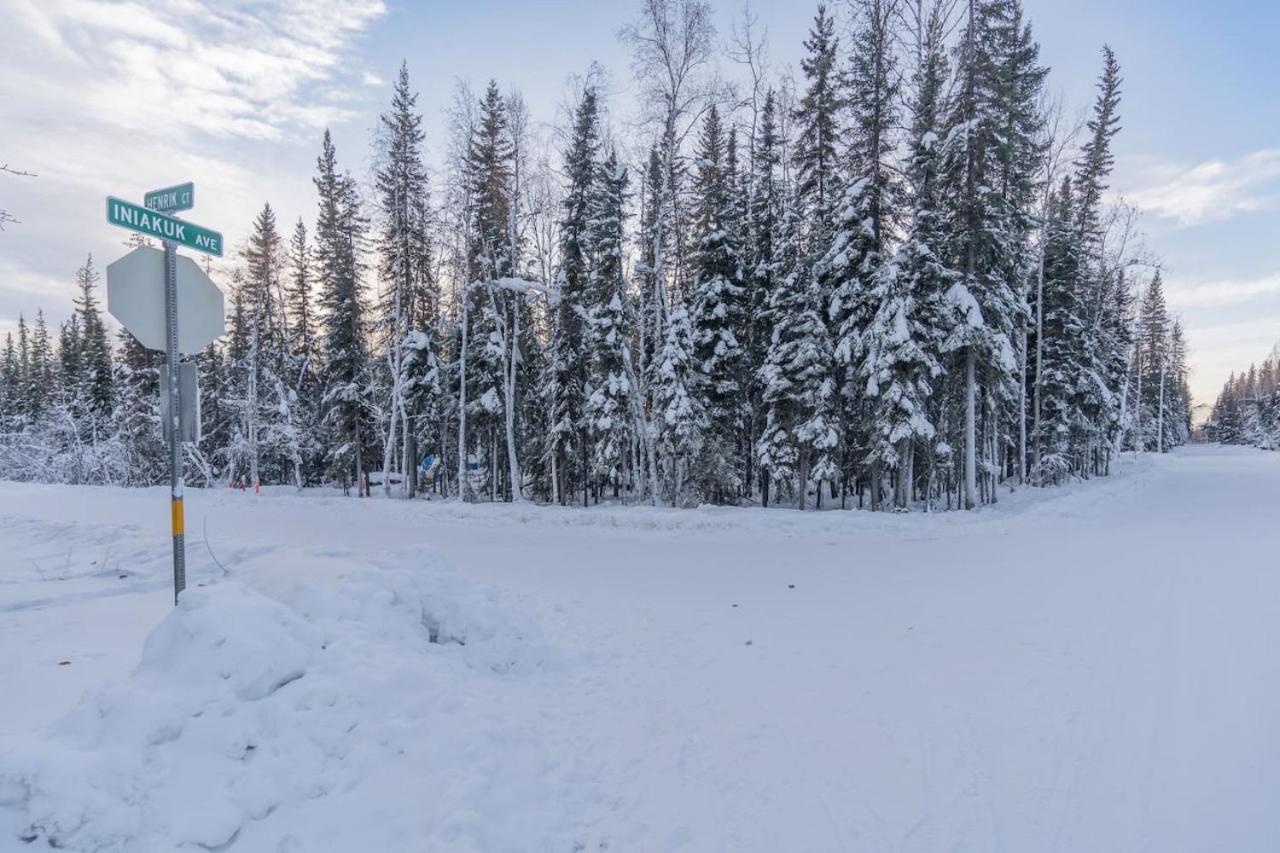 Iniakuk Forest Cabin