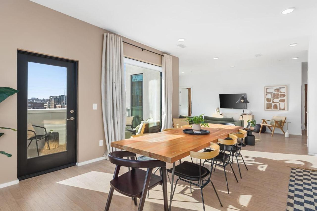 Penthouse Condo on River with Garage and Patio, Walk Downtown view 2