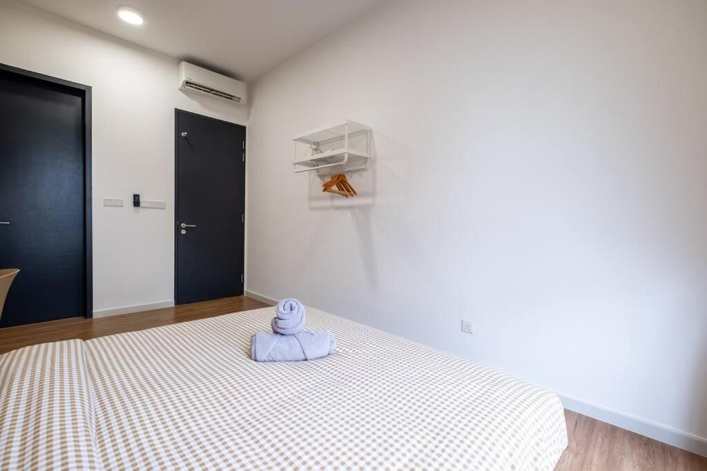 Linked Bridge to Sunway Velocity Mall 4BR MRT 中文房东